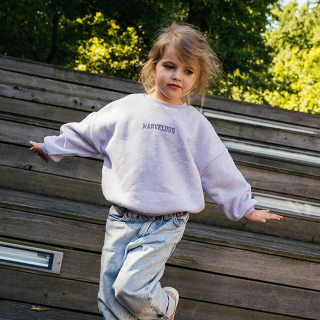 Check out our SWEATSHIRTS collection for GIRL! - RESERVED banner