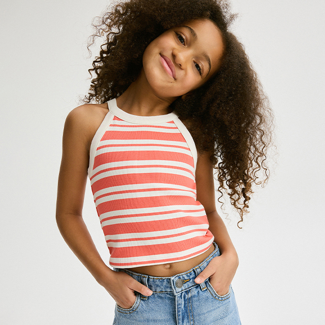 Check out our Summer outfits COLLECTION for GIRL! - RESERVED banner