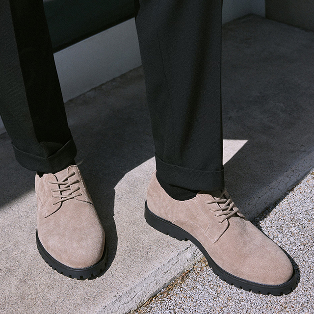 Check out our shoes and accessories collection for MEN! - RESERVED banner