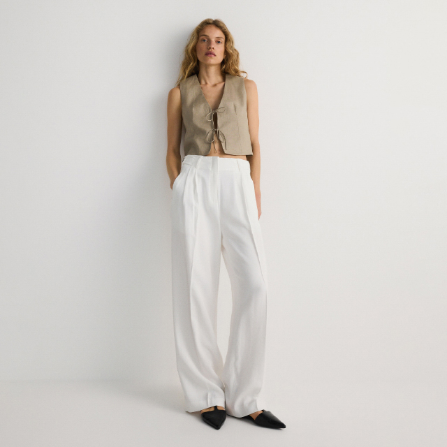 Check out our TROUSERS  collection for WOMEN! - RESERVED banner