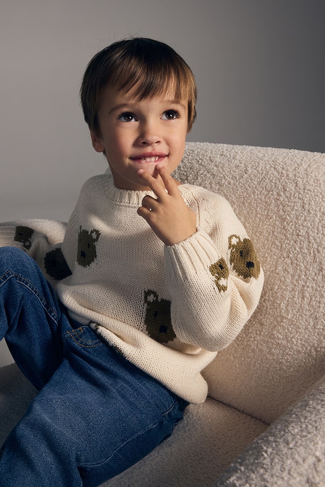 Check out our SWEATSHIRTS collection for BOY! - RESERVED banner