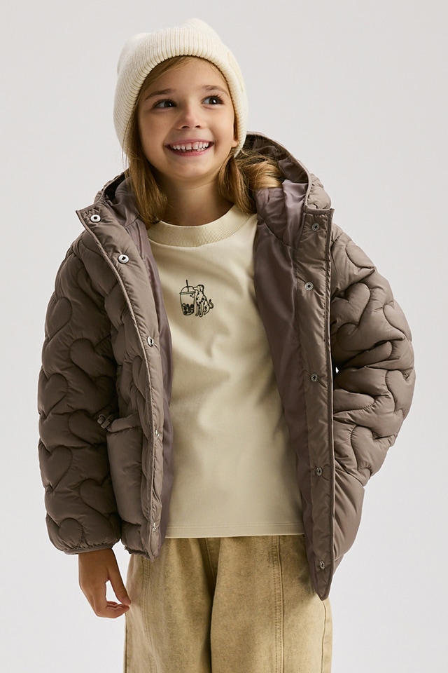 Check out our OUTERWEAR collection for GIRL! - RESERVED banner