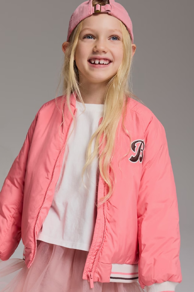 Check out our OUTERWEAR collection for GIRL! - RESERVED banner