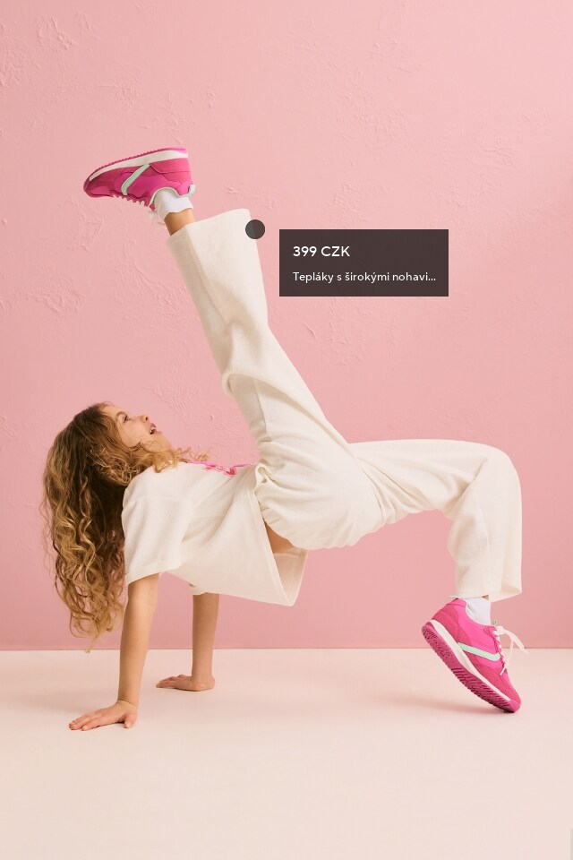 Check out our TROUSERS collection for GIRL! - RESERVED banner