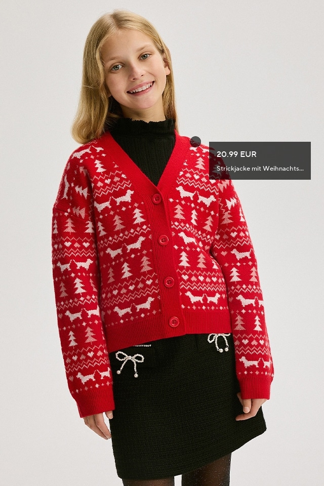 Check out our SWEATERS collection for GIRL! - RESERVED banner