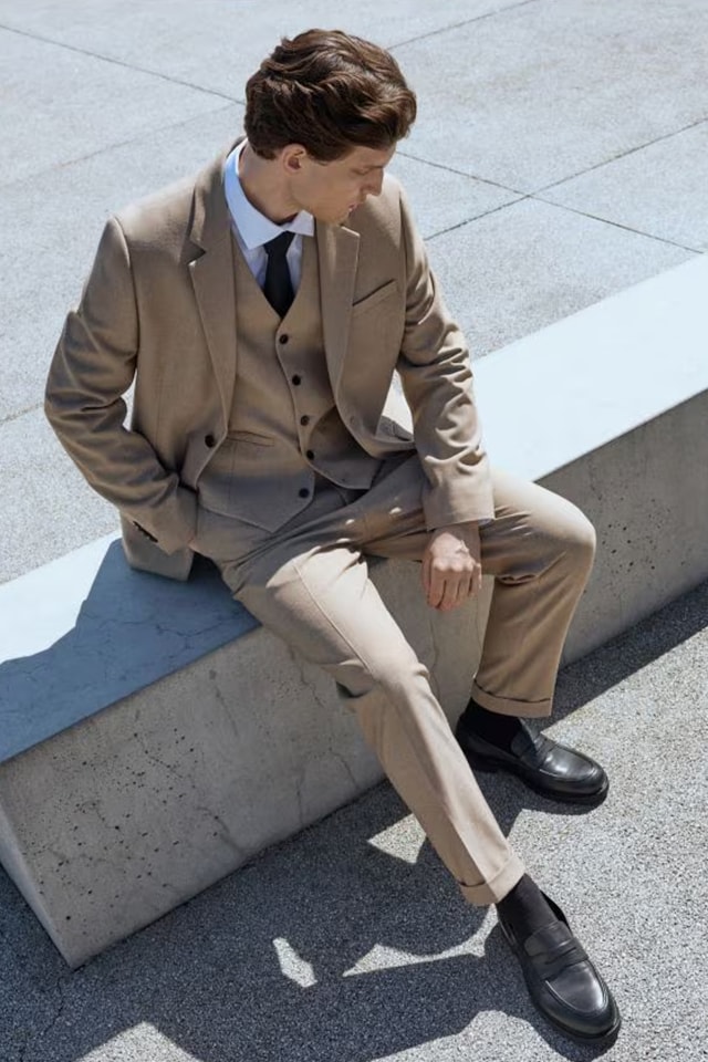 Check out our SUITS collection - RESERVED banner