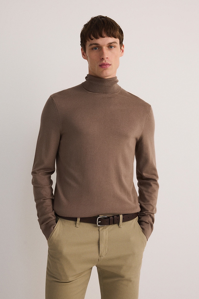 Check out our Sweaters collection for MEN - RESERVED banner