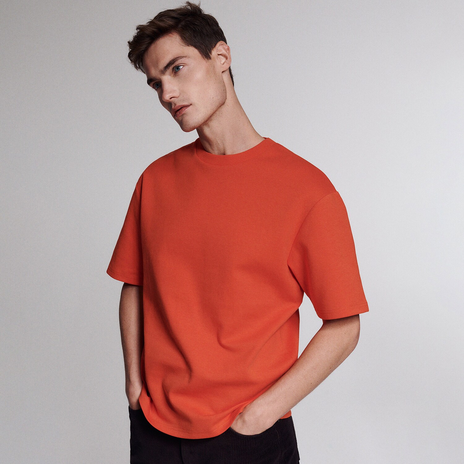 Reserved – Men`s t-shirt – Oranj clothes imagine noua 2022