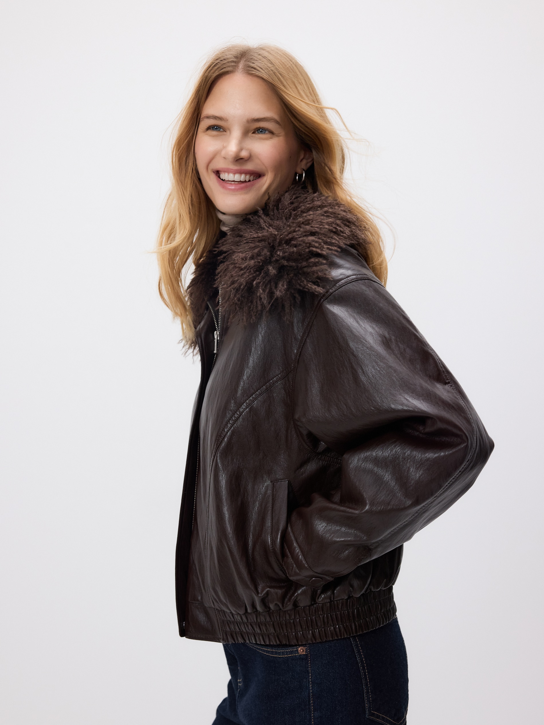 Reserved - Μπουφάν με γούνινο γιακά φωτογραφία