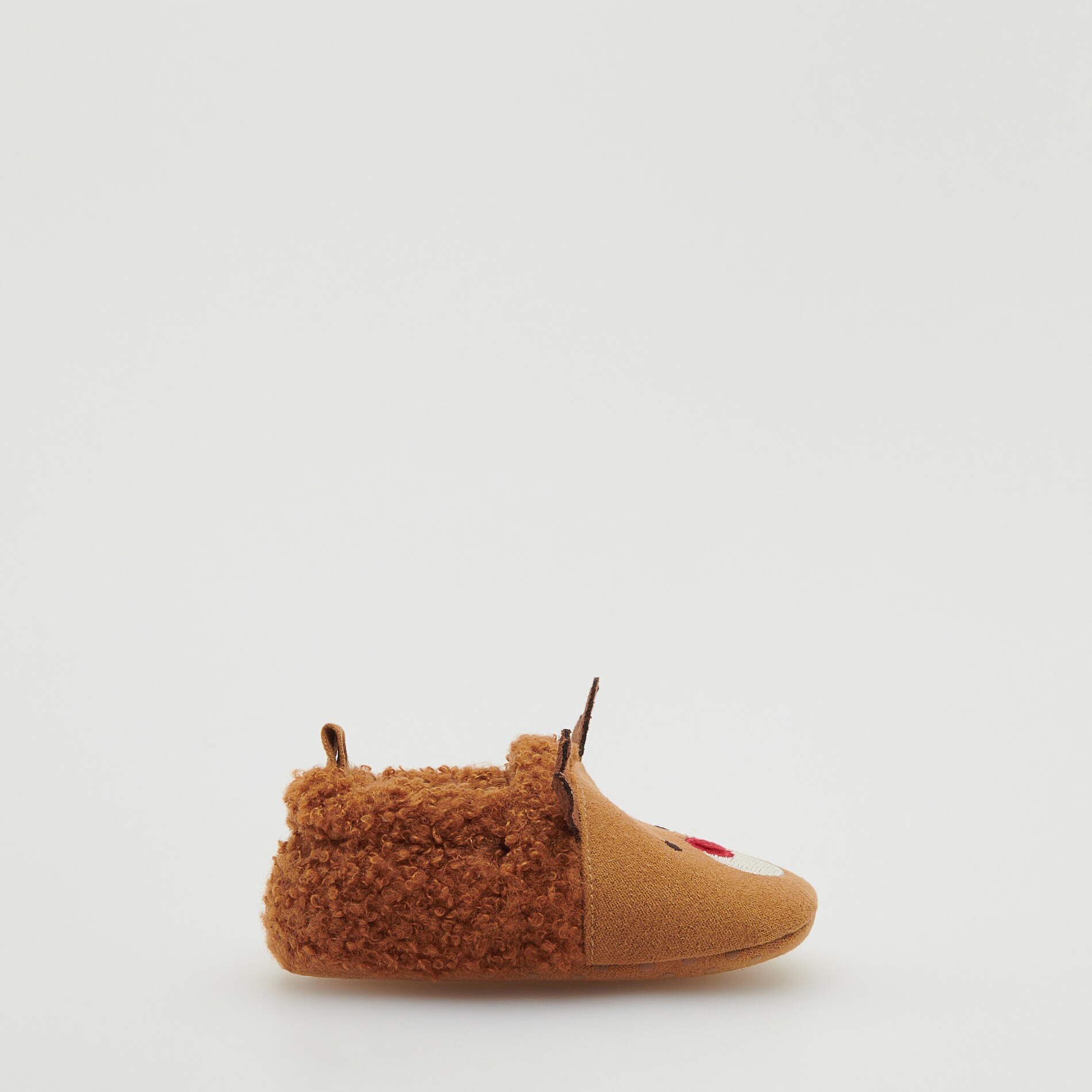 Reserved – Papuci de casă cu imprimeu cu ren – Bej accessories imagine noua 2022