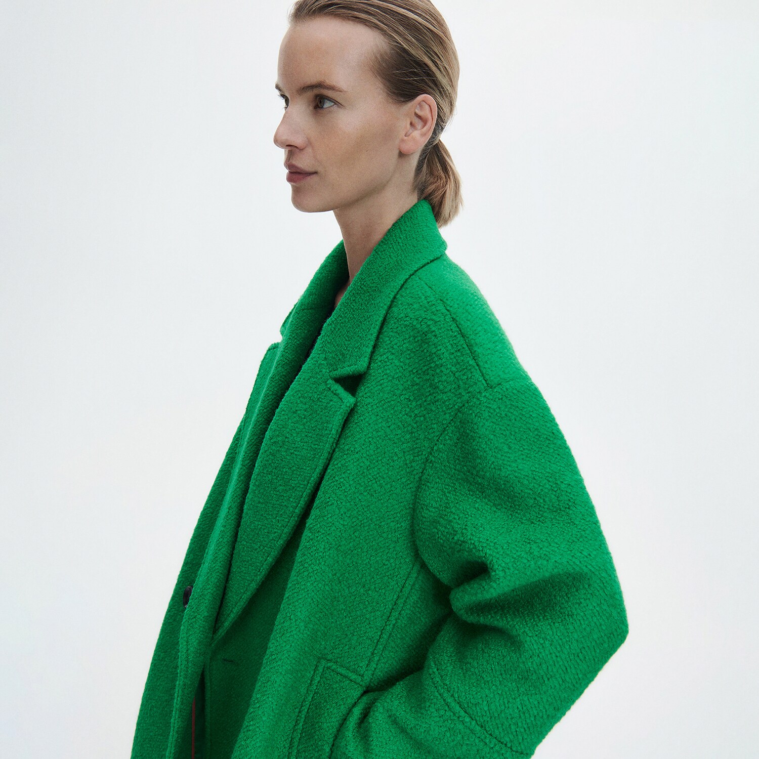 Reserved – Ladies` coat – Verde clothes imagine noua 2022