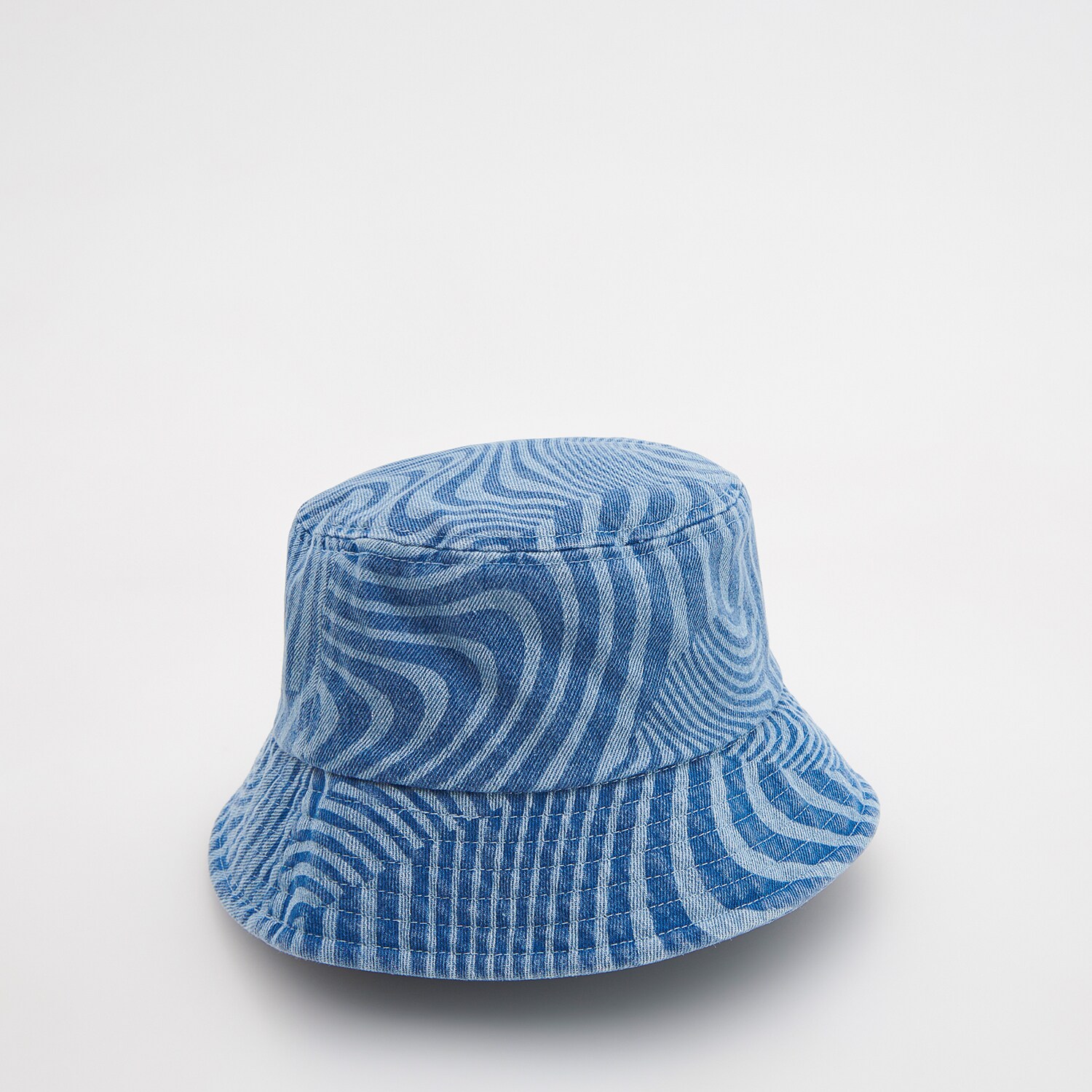 E-shop Reserved - Vzorovaný denimový klobúk - Modrá