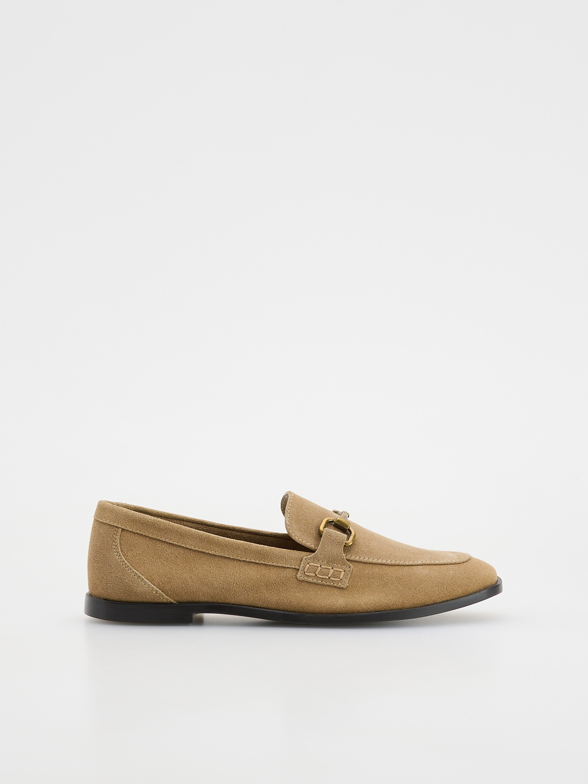 Reserved - Σουέτ loafers με αγκράφα φωτογραφία