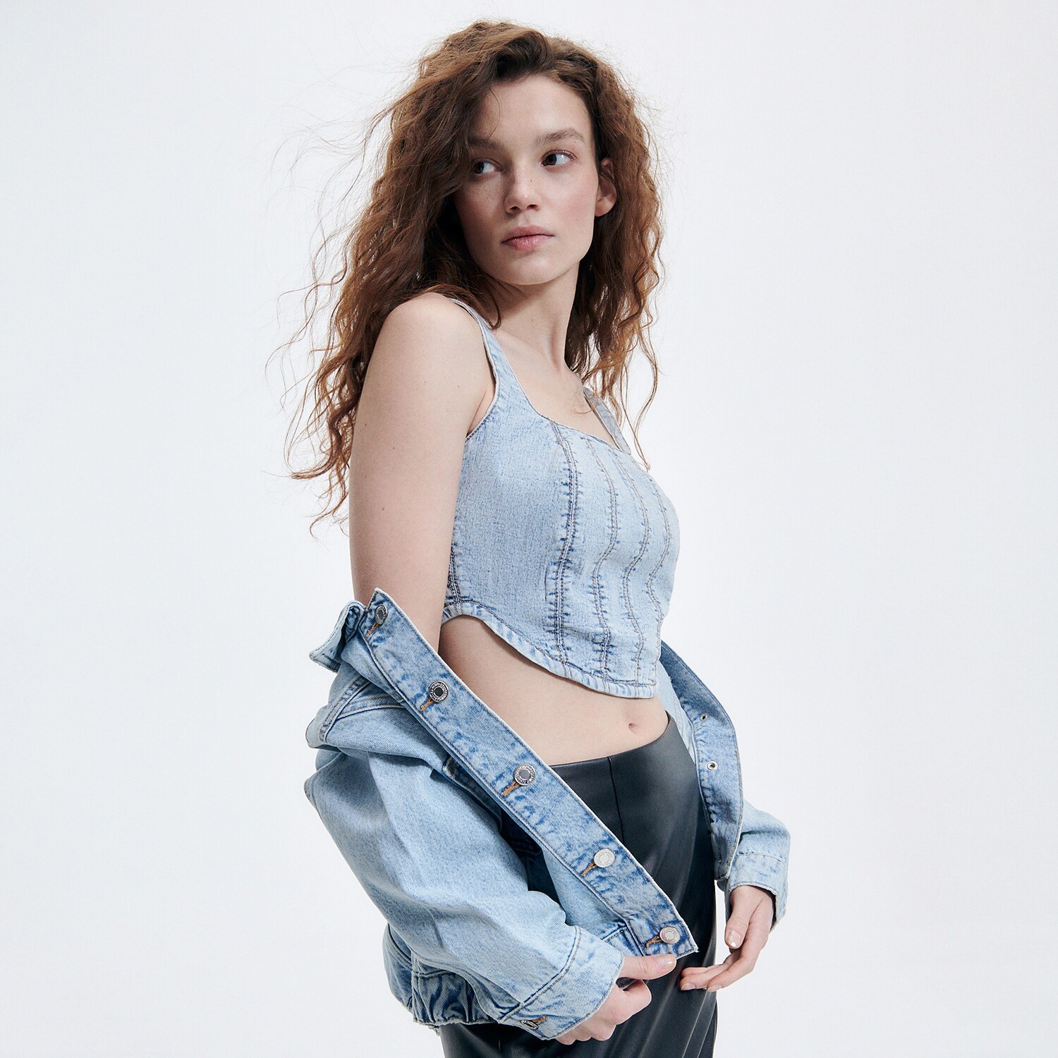 Reserved – Top din denim – Albastru Albastru imagine noua 2022