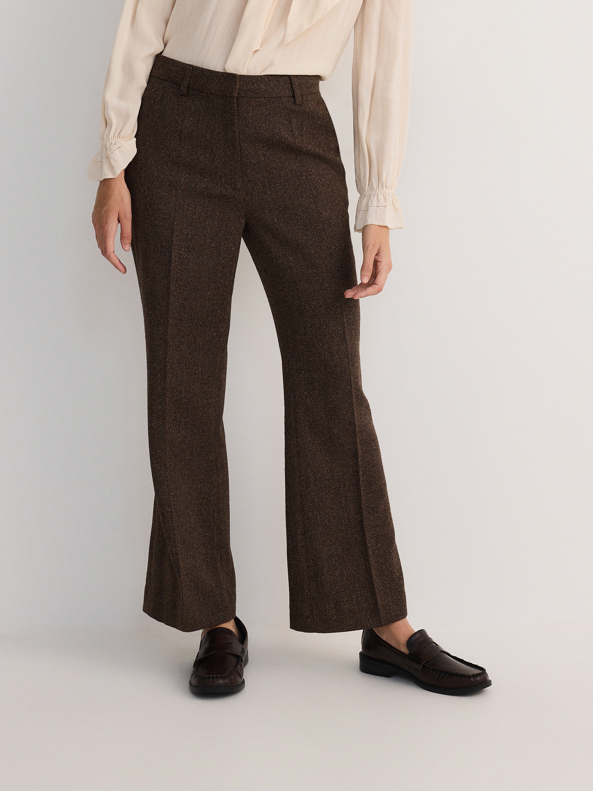 Reserved - LADIES` TROUSERS φωτογραφία