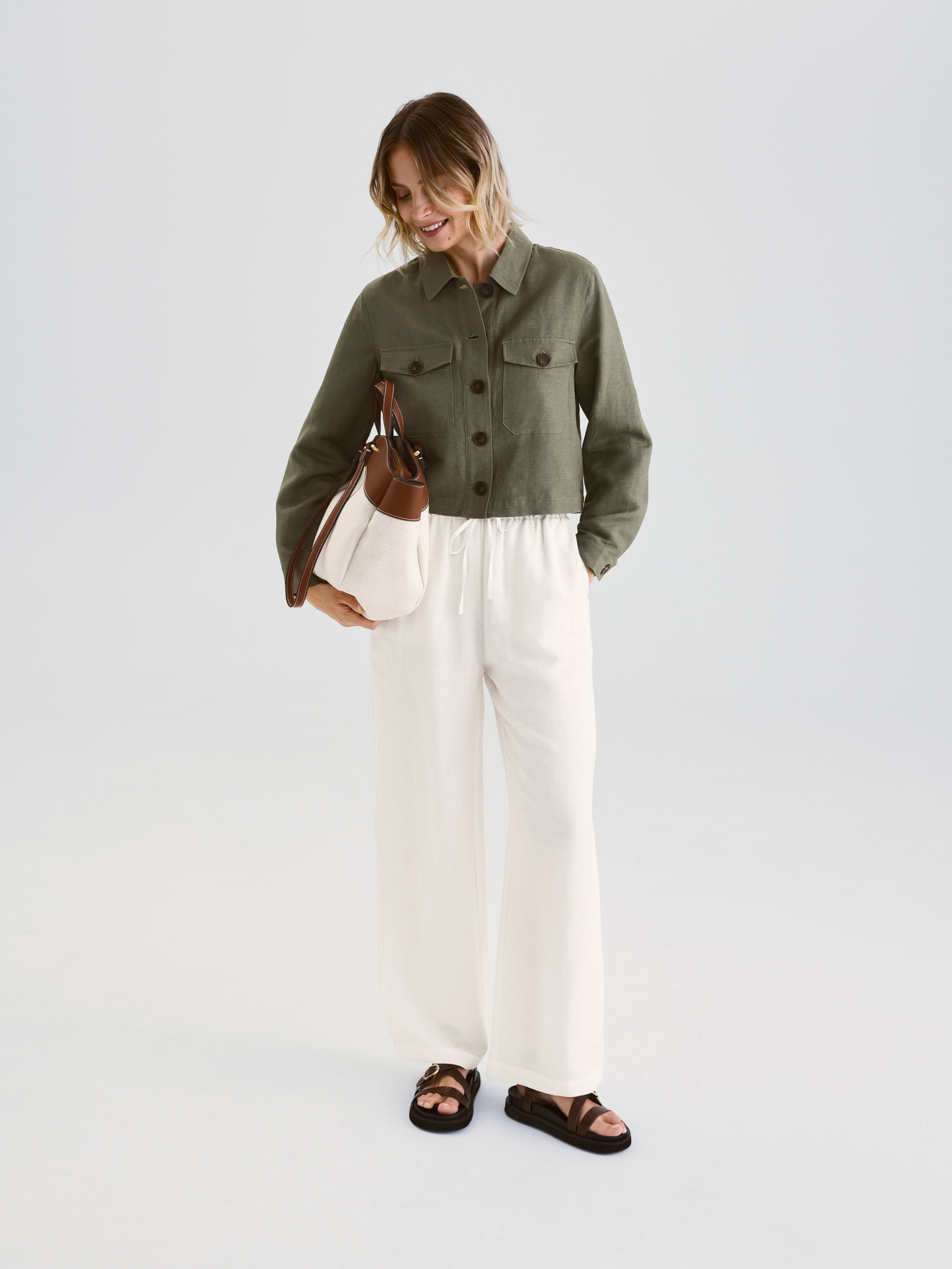 Reserved - LADIES` TROUSERS φωτογραφία