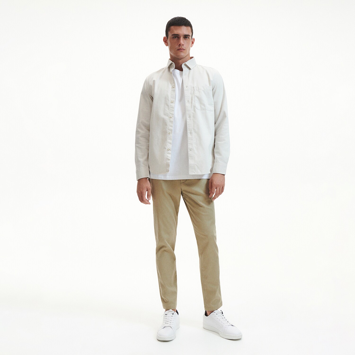 Reserved – Pantaloni joggeri – Bej imagine noua 2022