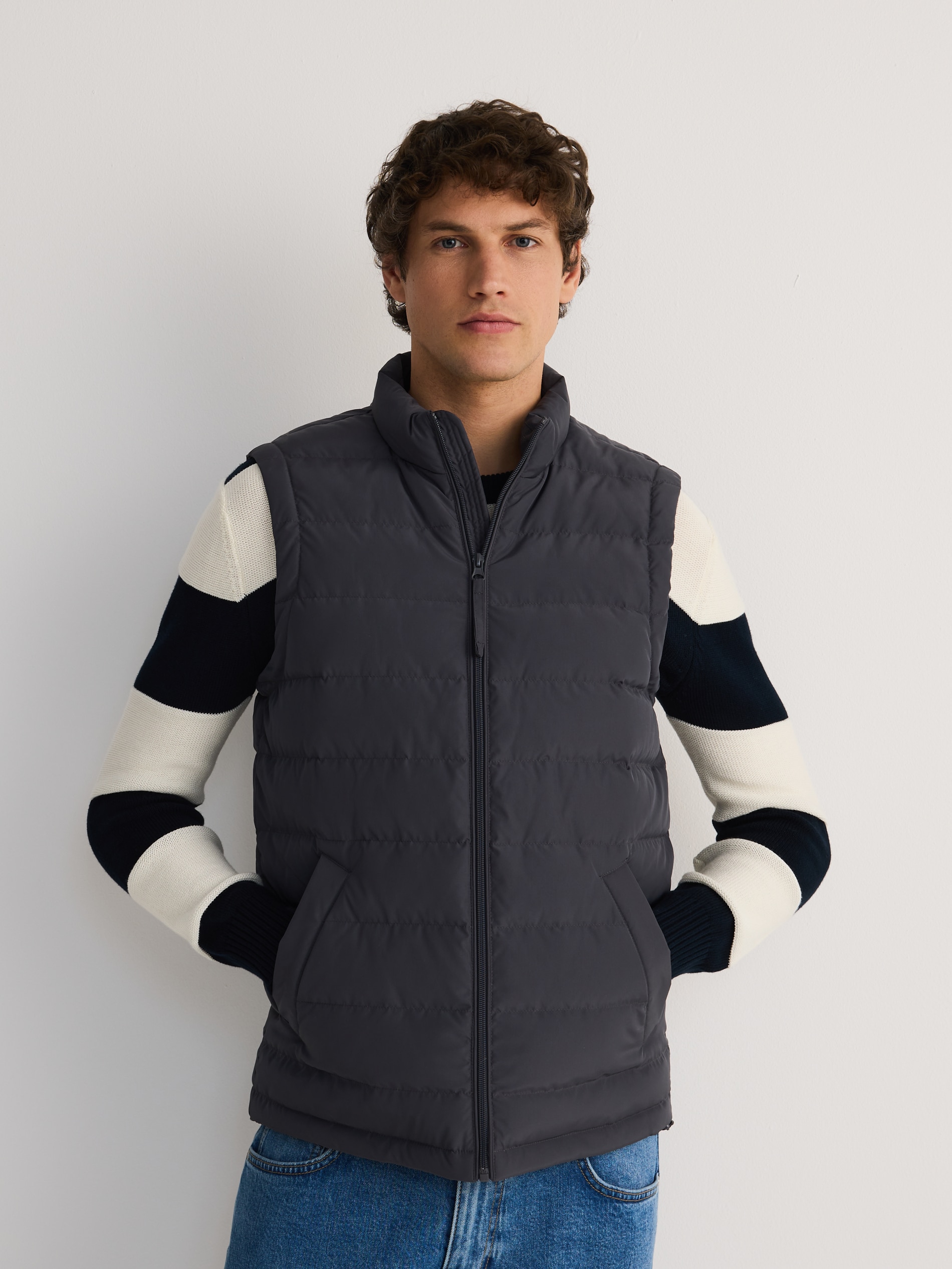 Reserved - MEN`S OUT VEST φωτογραφία