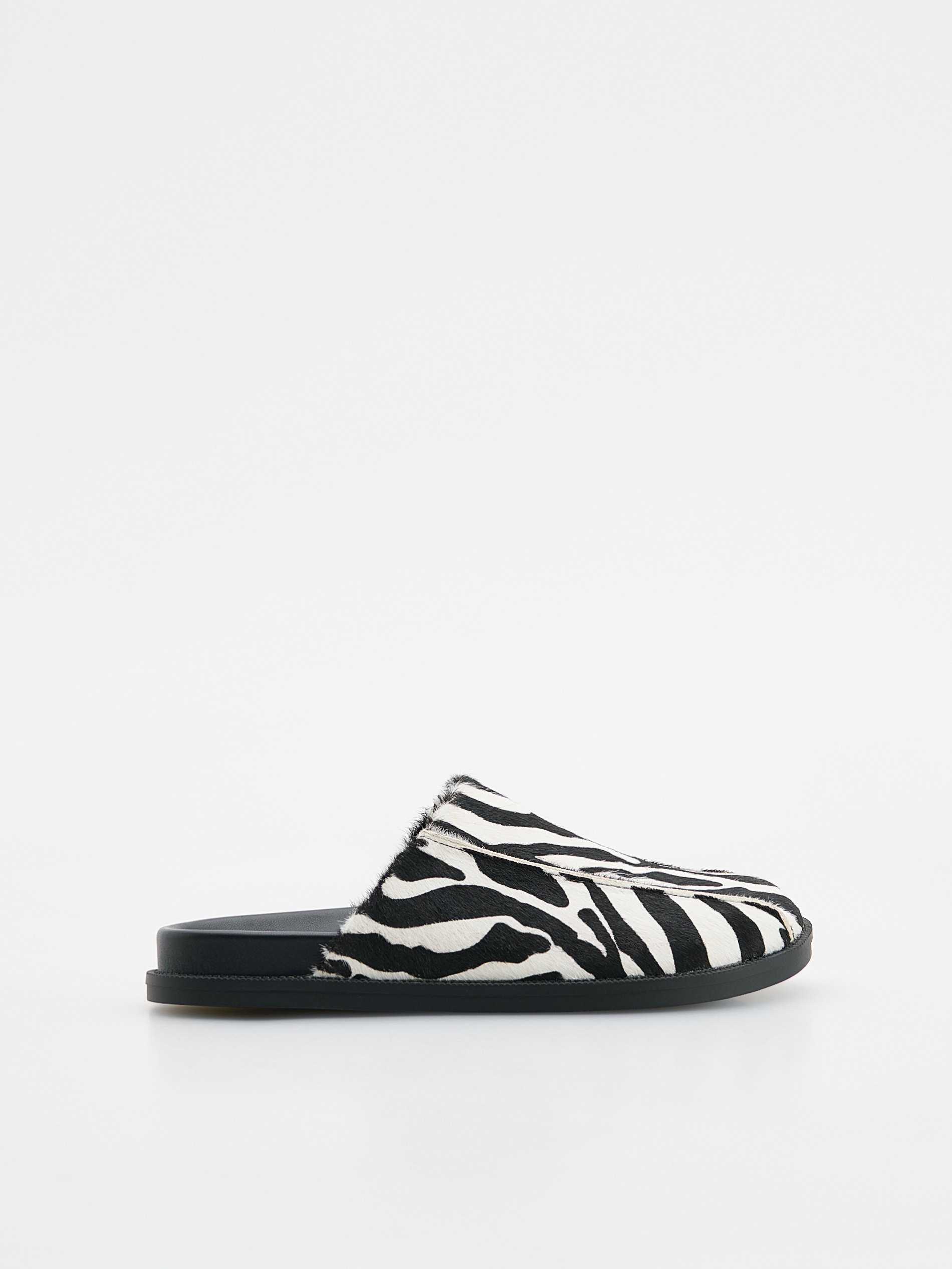 Reserved - Δερμάτινα mules με animal print φωτογραφία