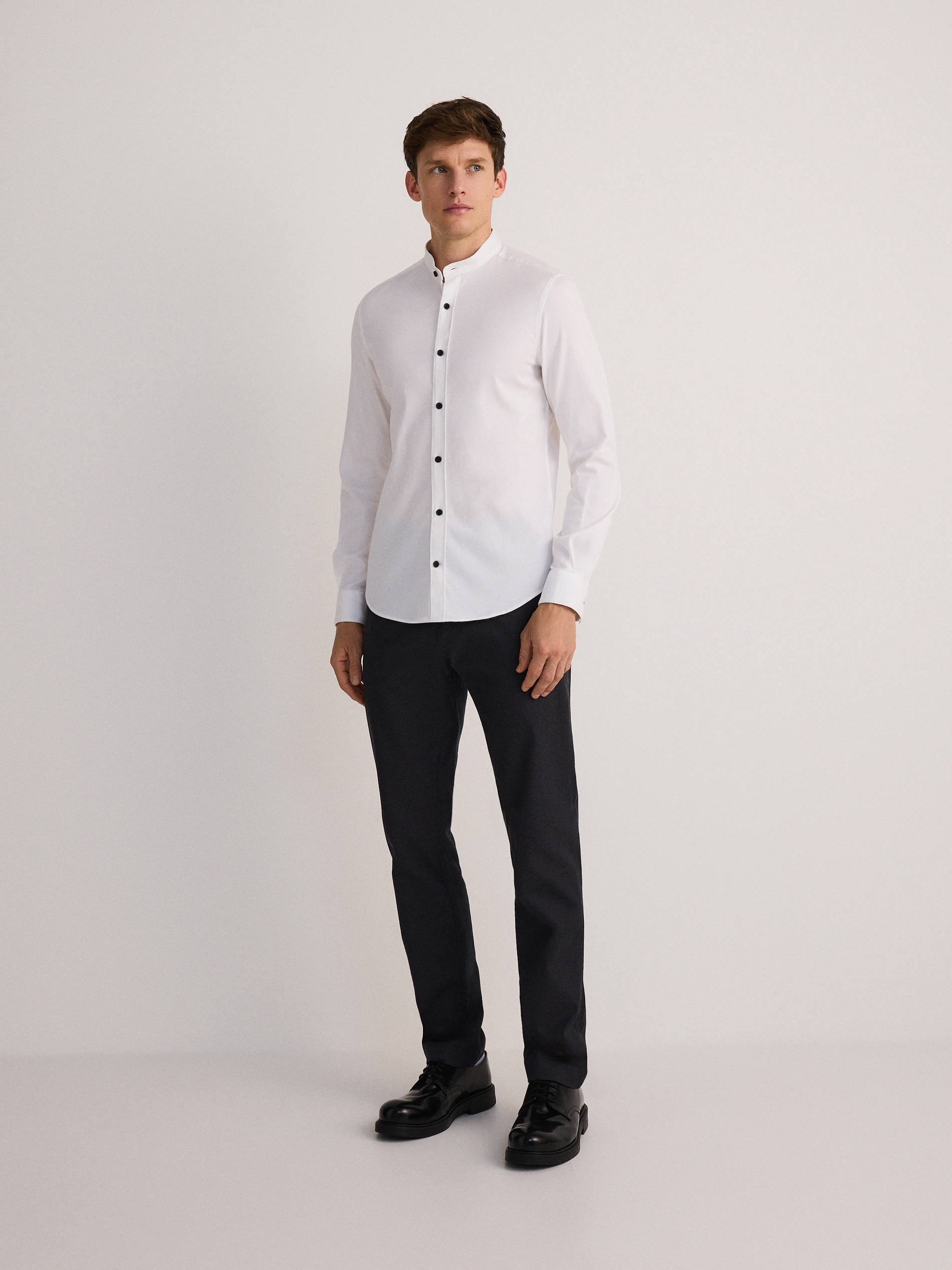 Reserved - Košeľa slim fit z egyptskej bavlny - biela
