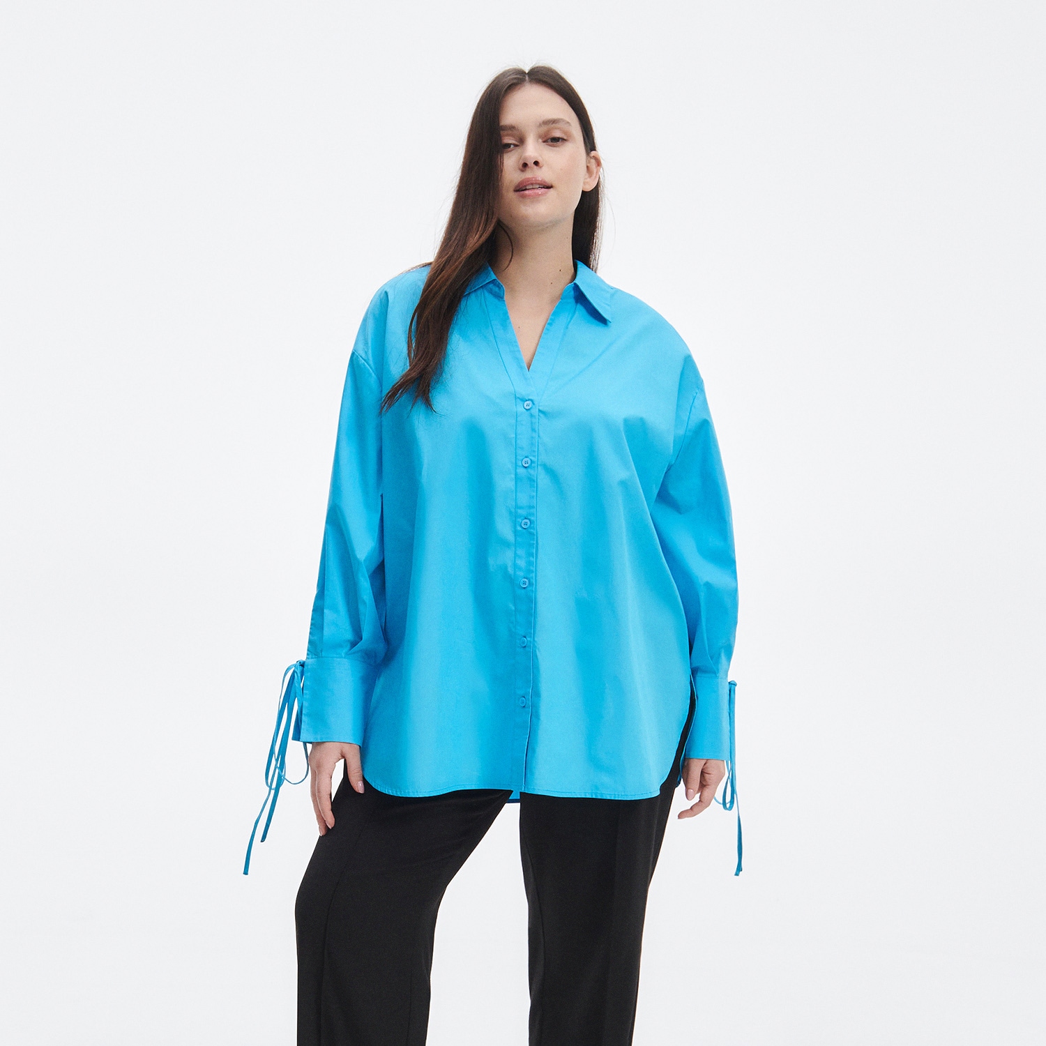 E-shop Reserved - Bavlnená košeľa - Modrá
