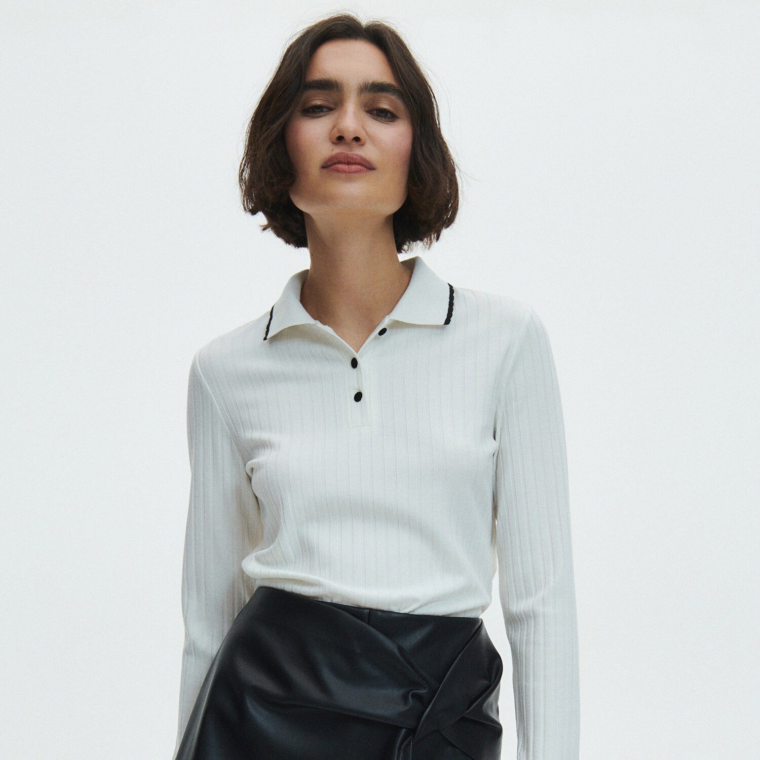 Reserved – Bluză cu guler – Ivory Bluza imagine noua 2022