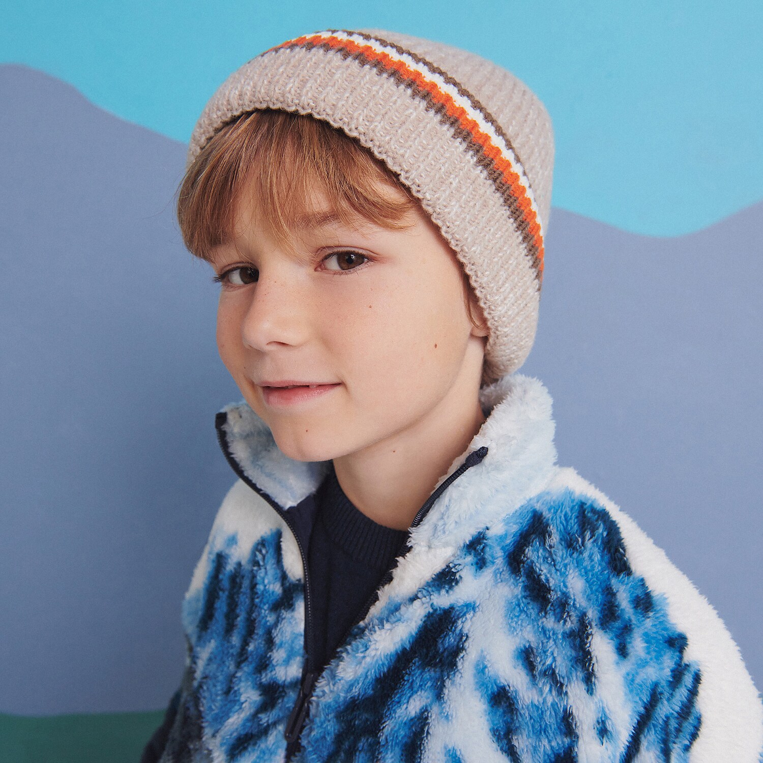Reserved – Căciulă beanie – Gri Beanie imagine noua 2022