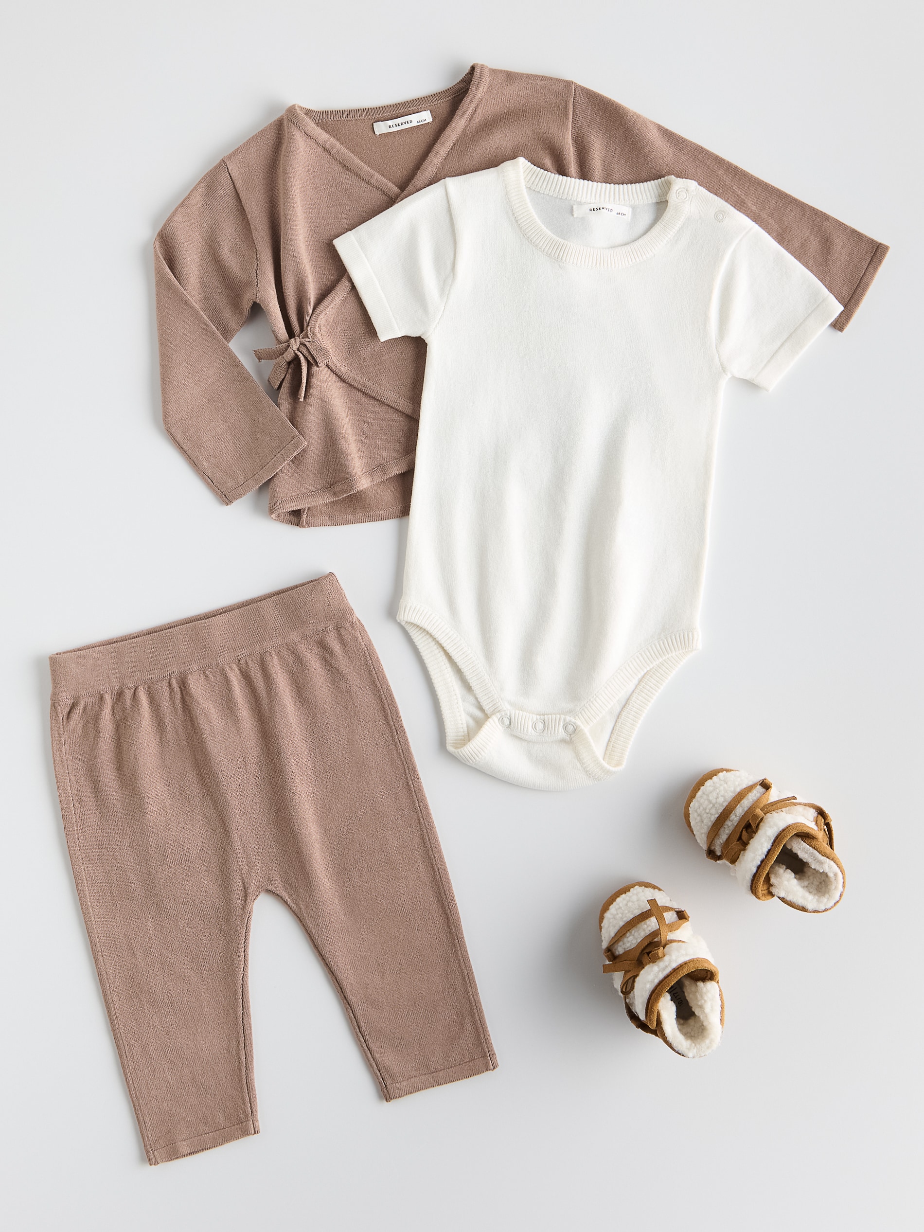 Reserved - Πλεκτό σετ από βισκόζη φωτογραφία