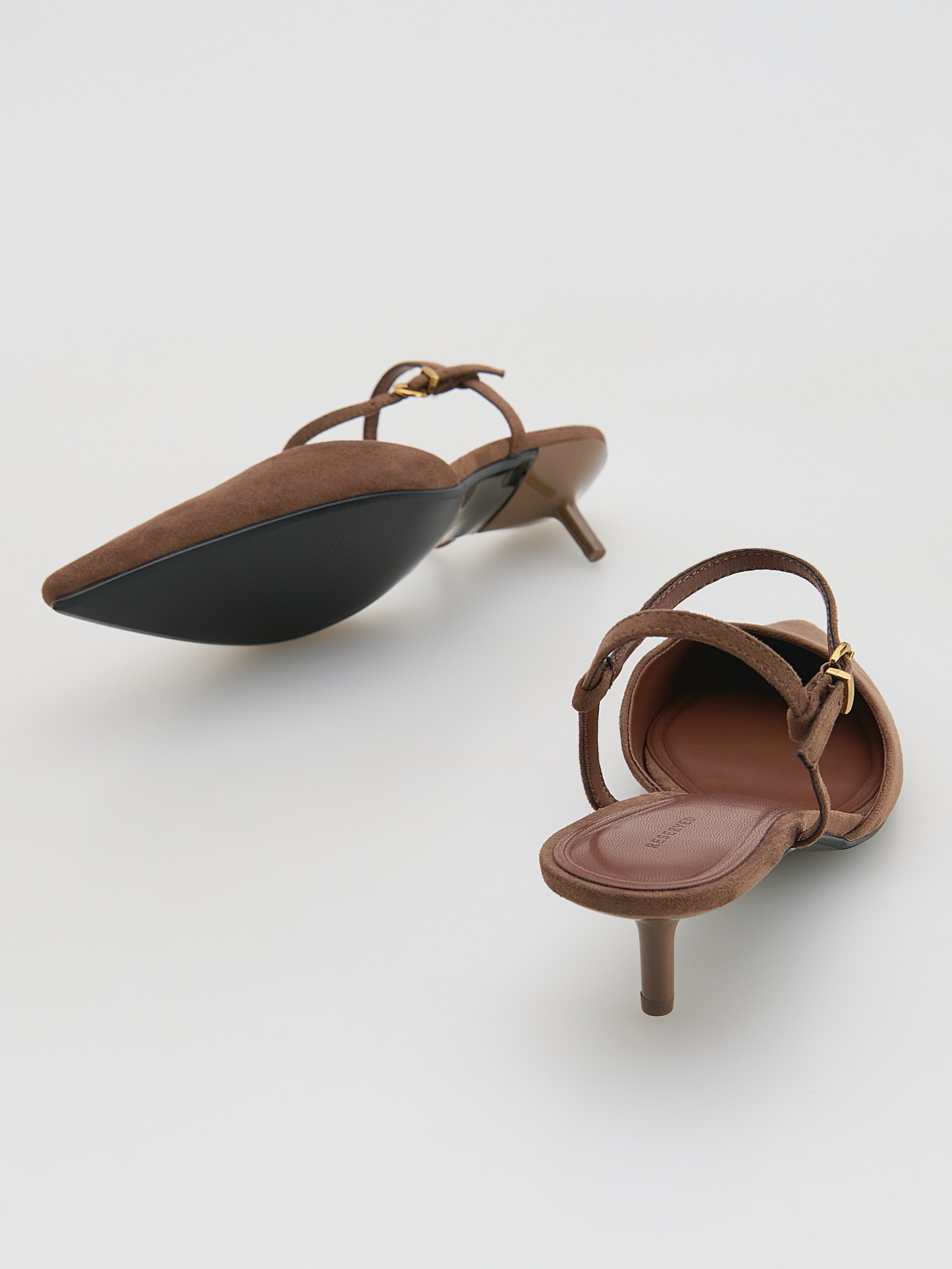 Reserved - Γόβες slingback φωτογραφία