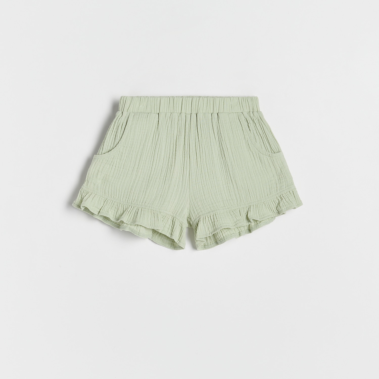 Pantaloni scurti cu volanase