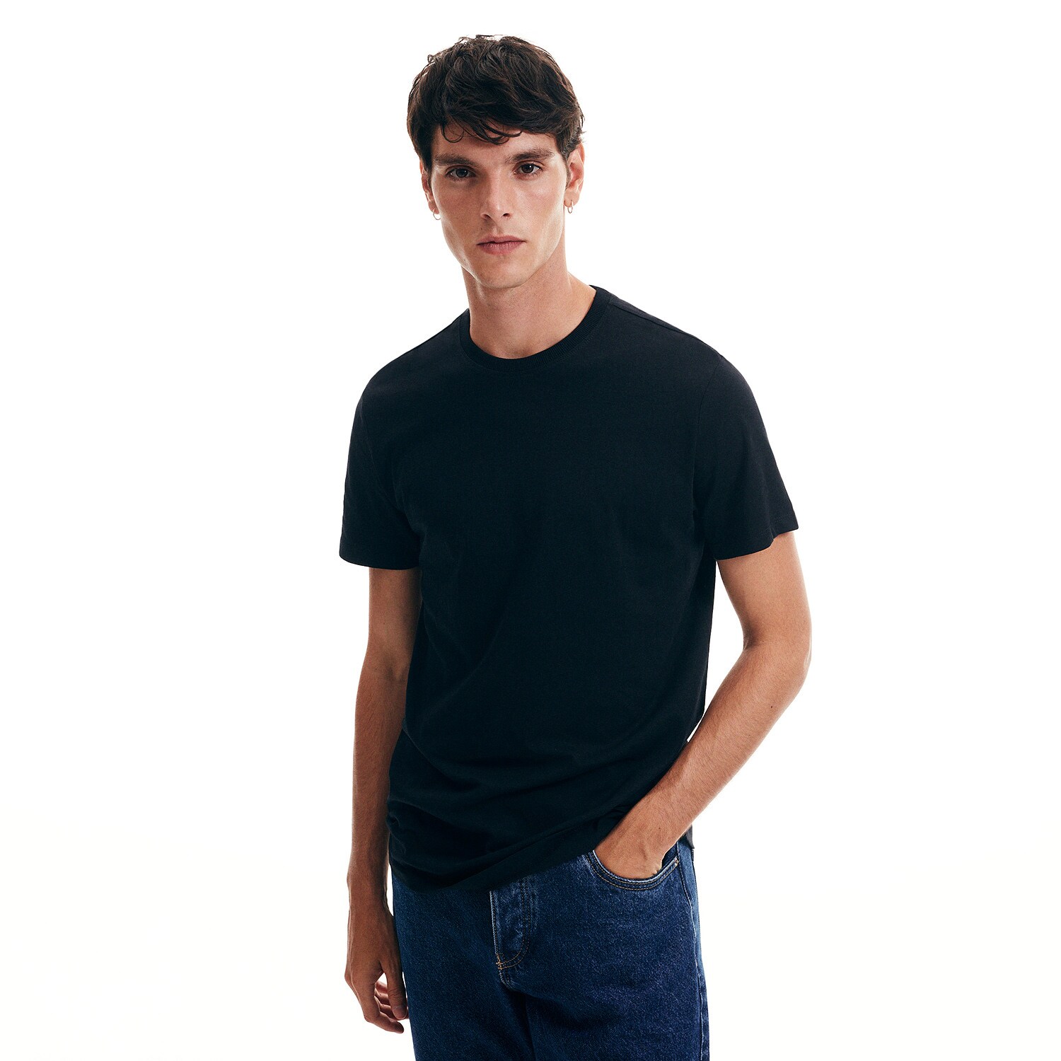 Reserved – Tricou regular – Negru clothes imagine noua 2022