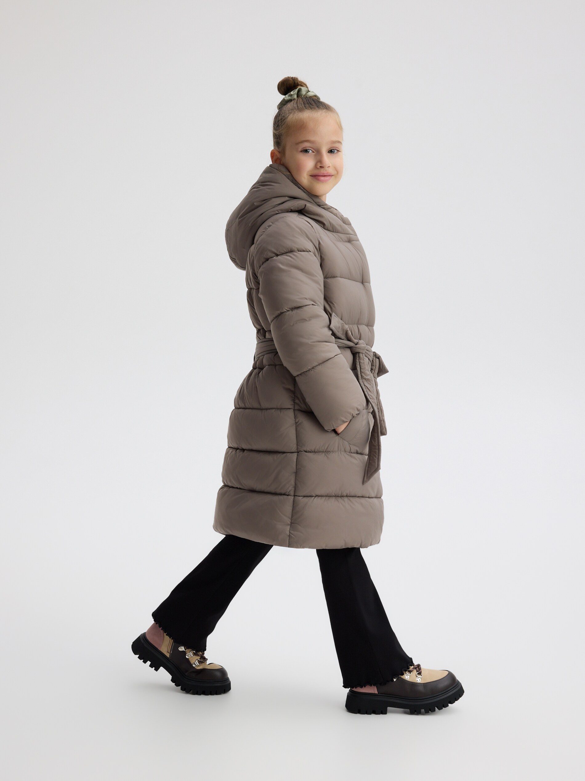 Reserved - GIRLS` COAT & SACHET φωτογραφία