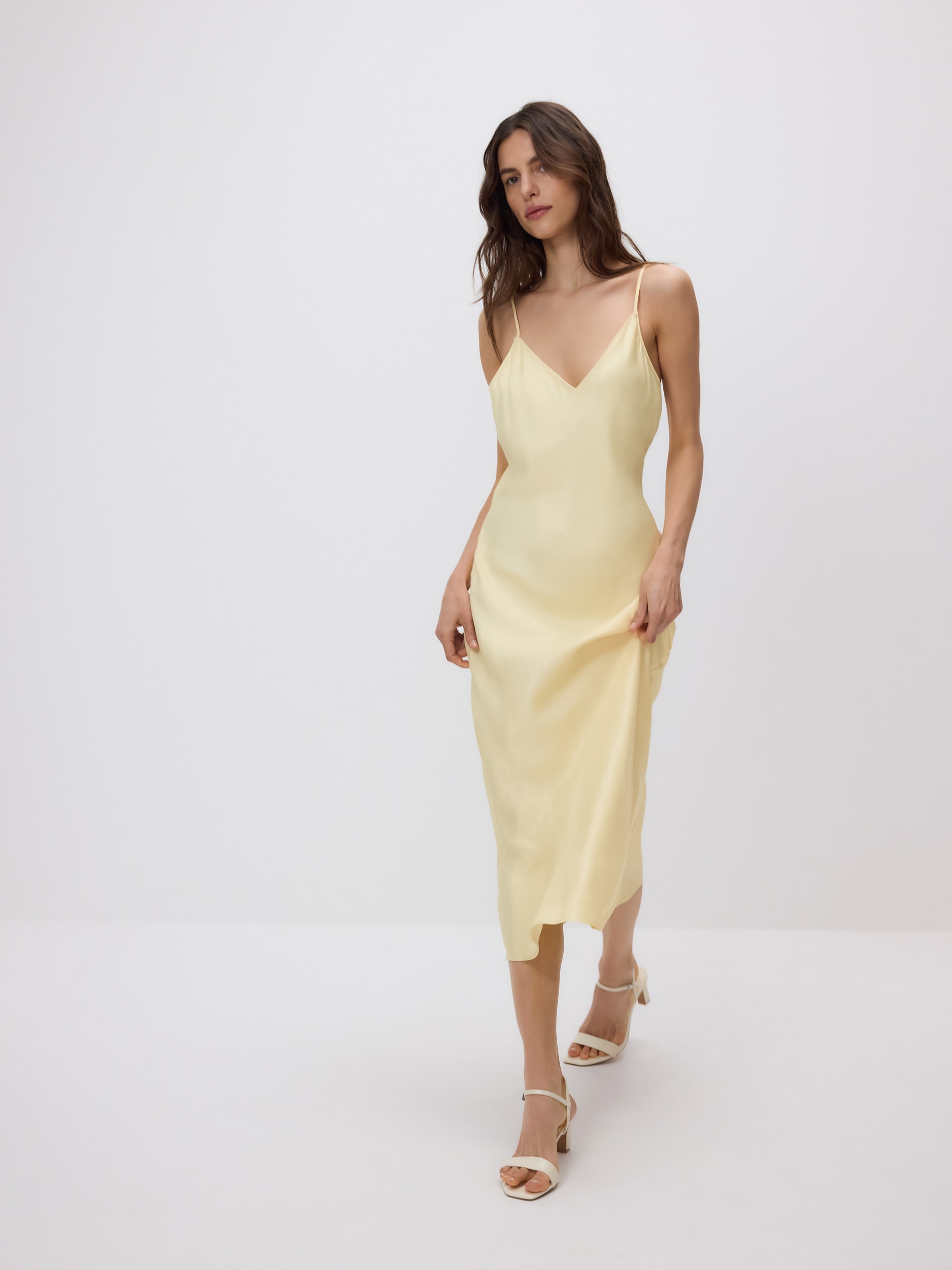 Reserved - LADIES` DRESS φωτογραφία