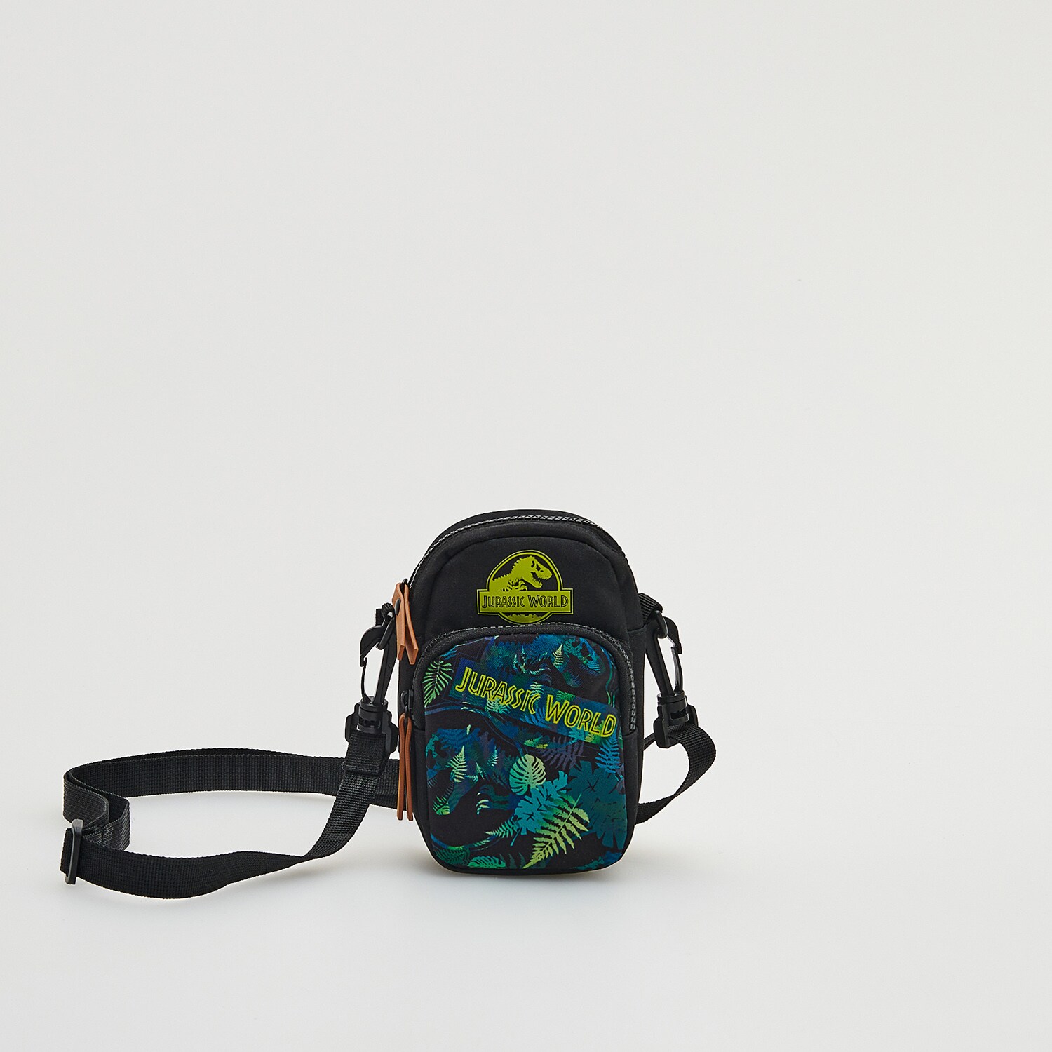 Reserved – Geantă pouch Jurassic World – Negru Bags imagine noua gjx.ro