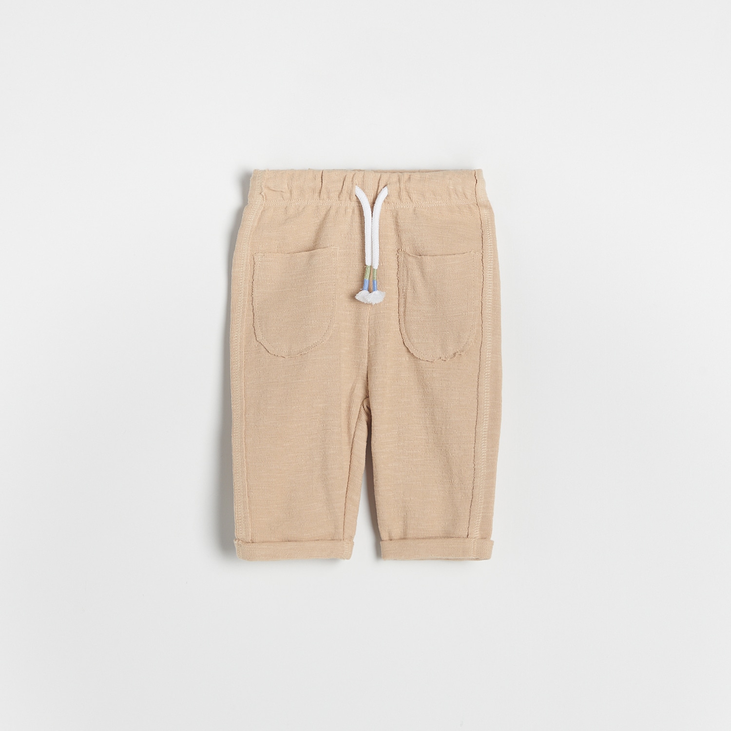Reserved – Pantaloni din tricot, cu structură și buzunare – Bej bej imagine noua 2022