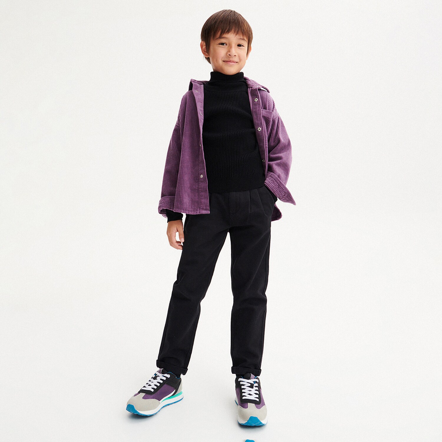 Reserved – Pantaloni chino cu curea – Negru Boy imagine noua 2022