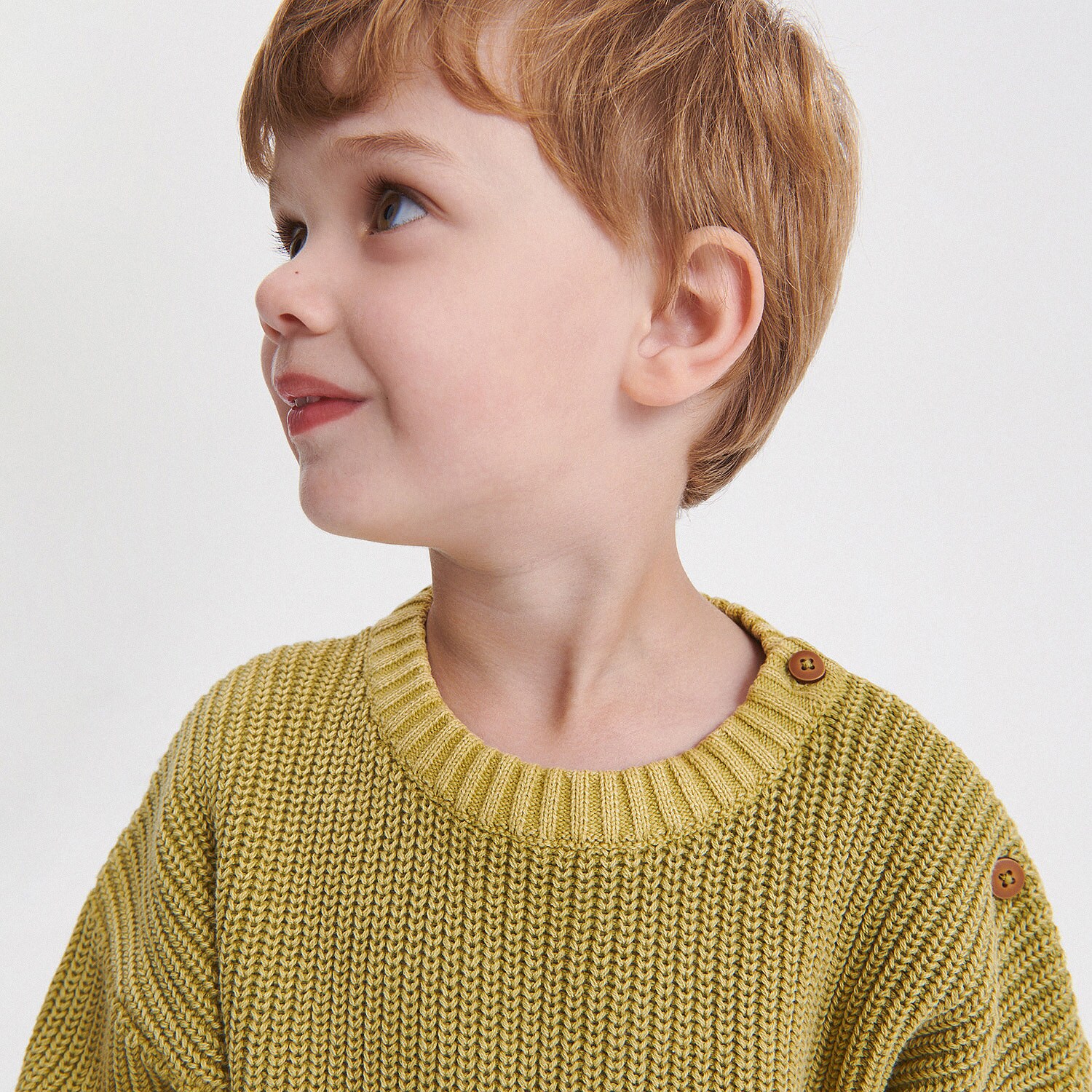 Reserved – Pulover structurat – Verde baby imagine noua 2022