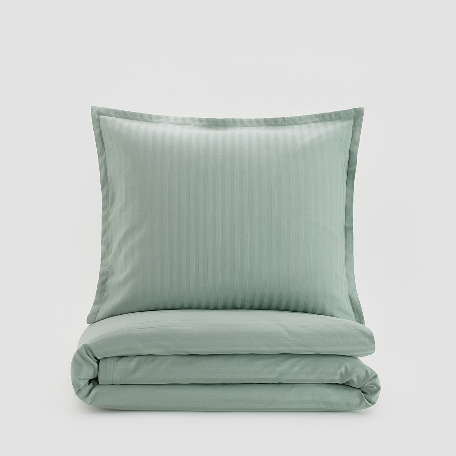 E-shop Reserved - Saténová posteľná súprava so žakárovými pásikmi - Zelená