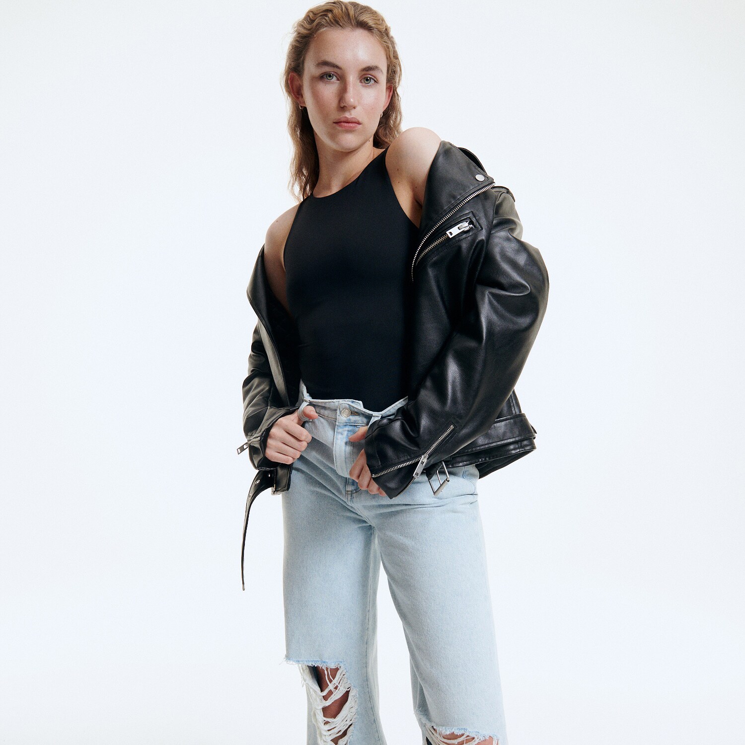 Reserved – Body slim fit – imagine noua 2022