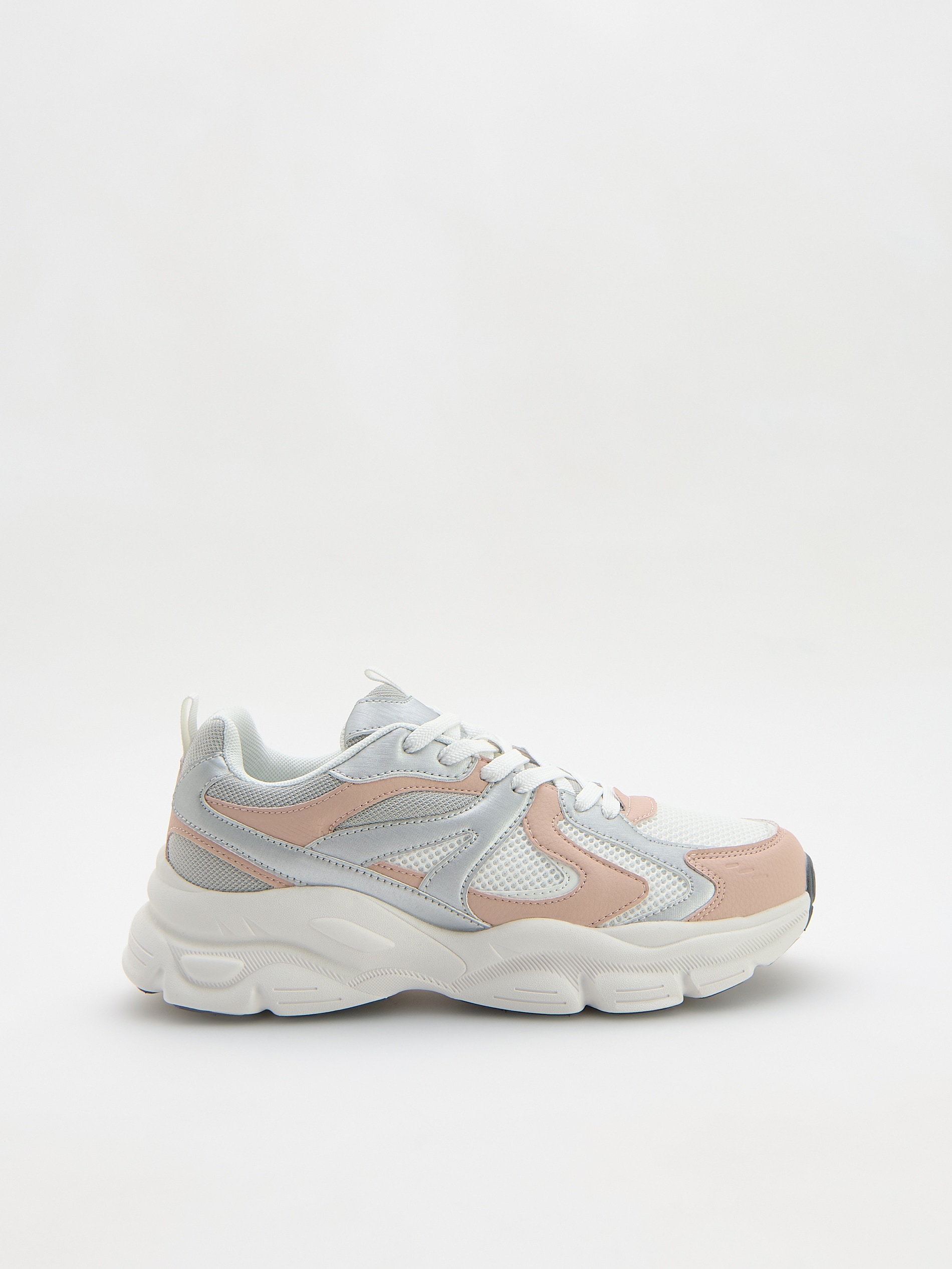 Reserved - LADIES` SNEAKERS φωτογραφία