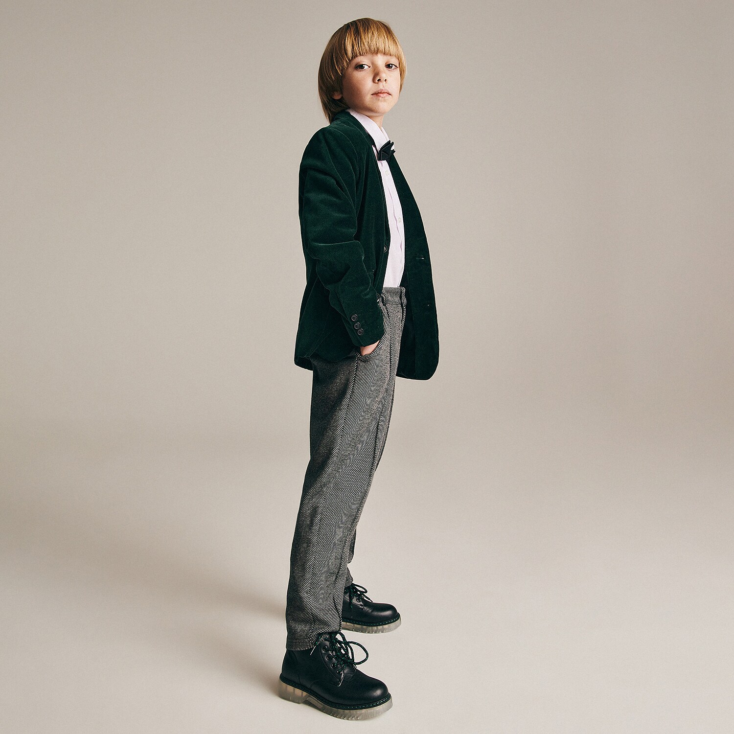 Reserved – Pantaloni chino eleganți – Negru Boy imagine noua 2022