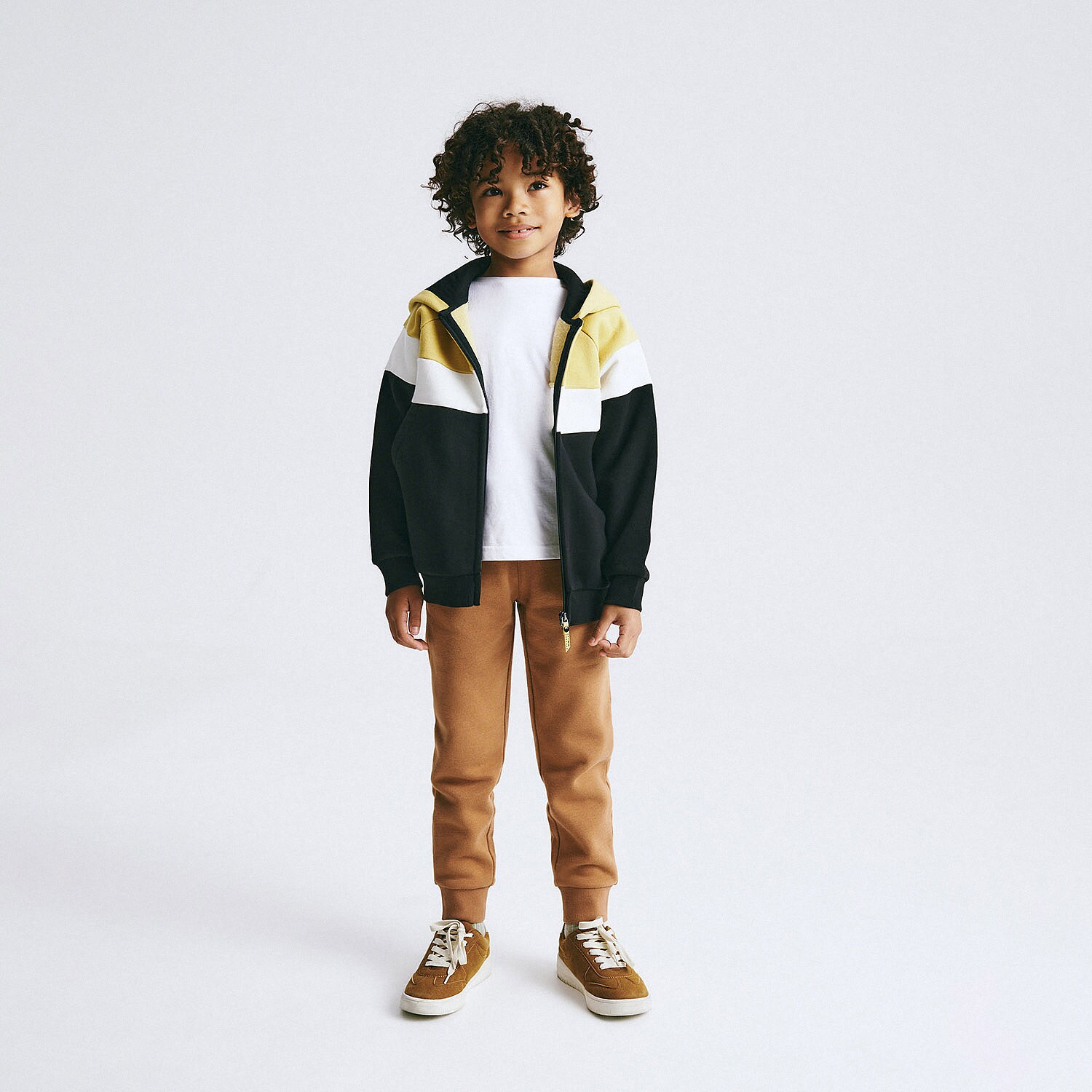 Reserved – Pantaloni sport basic – Maro BASIC imagine noua 2022
