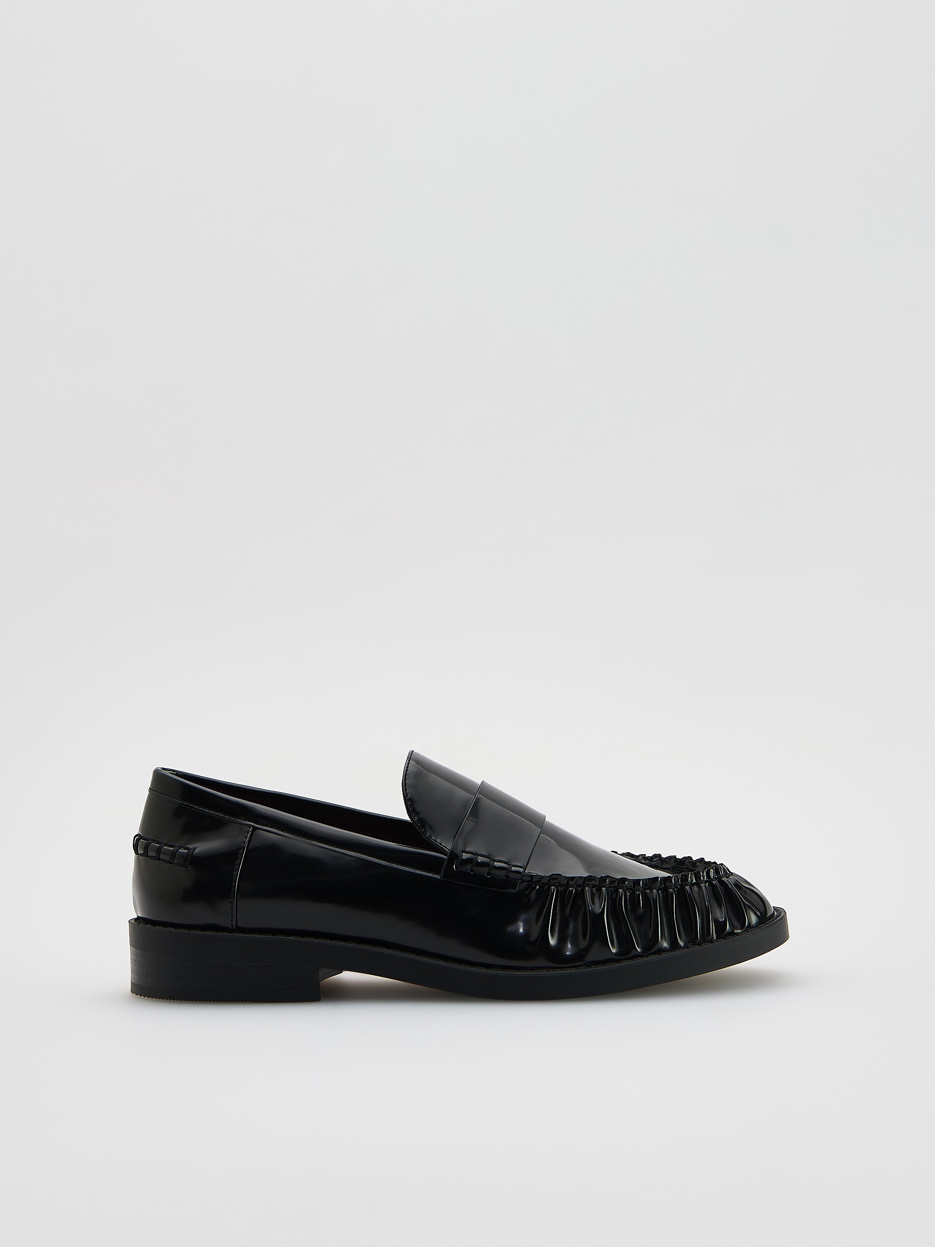 Reserved - LADIES` LOAFER SHOES φωτογραφία