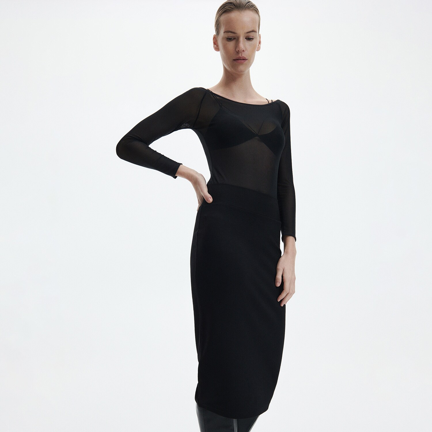 Reserved – Fustă conică – Negru clothes imagine noua 2022