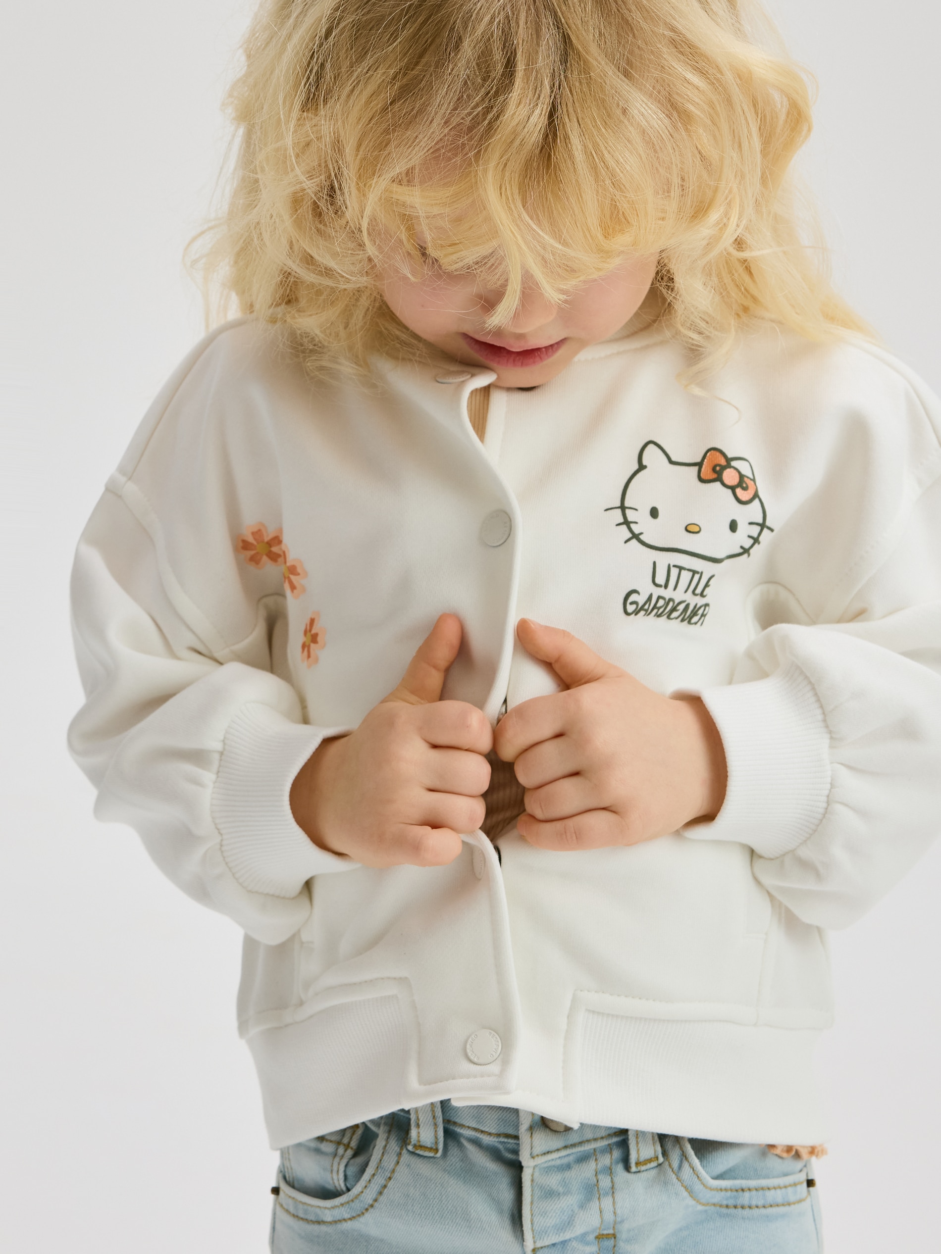 Reserved - GIRLS` JOGGING TOP φωτογραφία