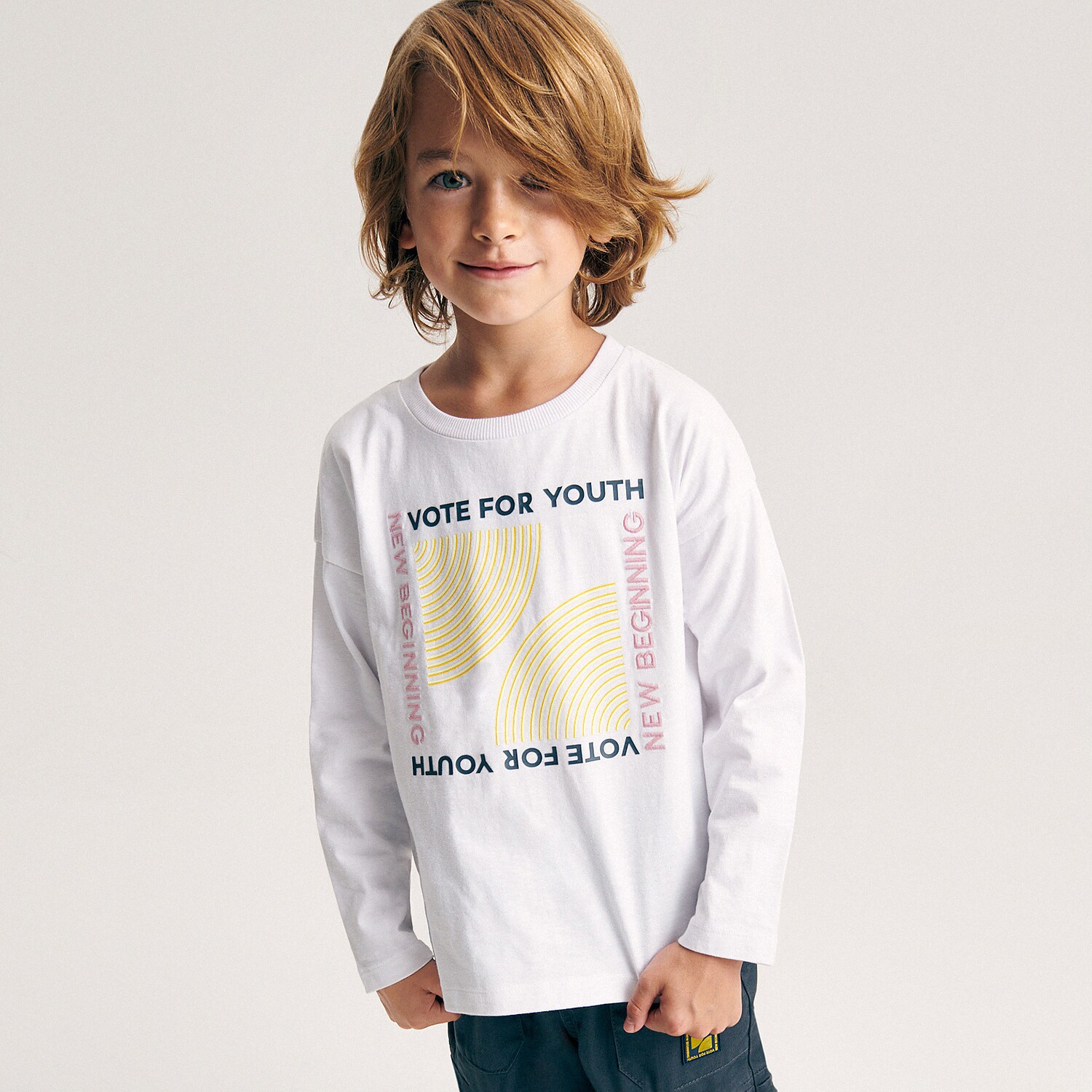 Reserved – Tricou oversized cu mânecă lungă – Alb alb imagine noua 2022