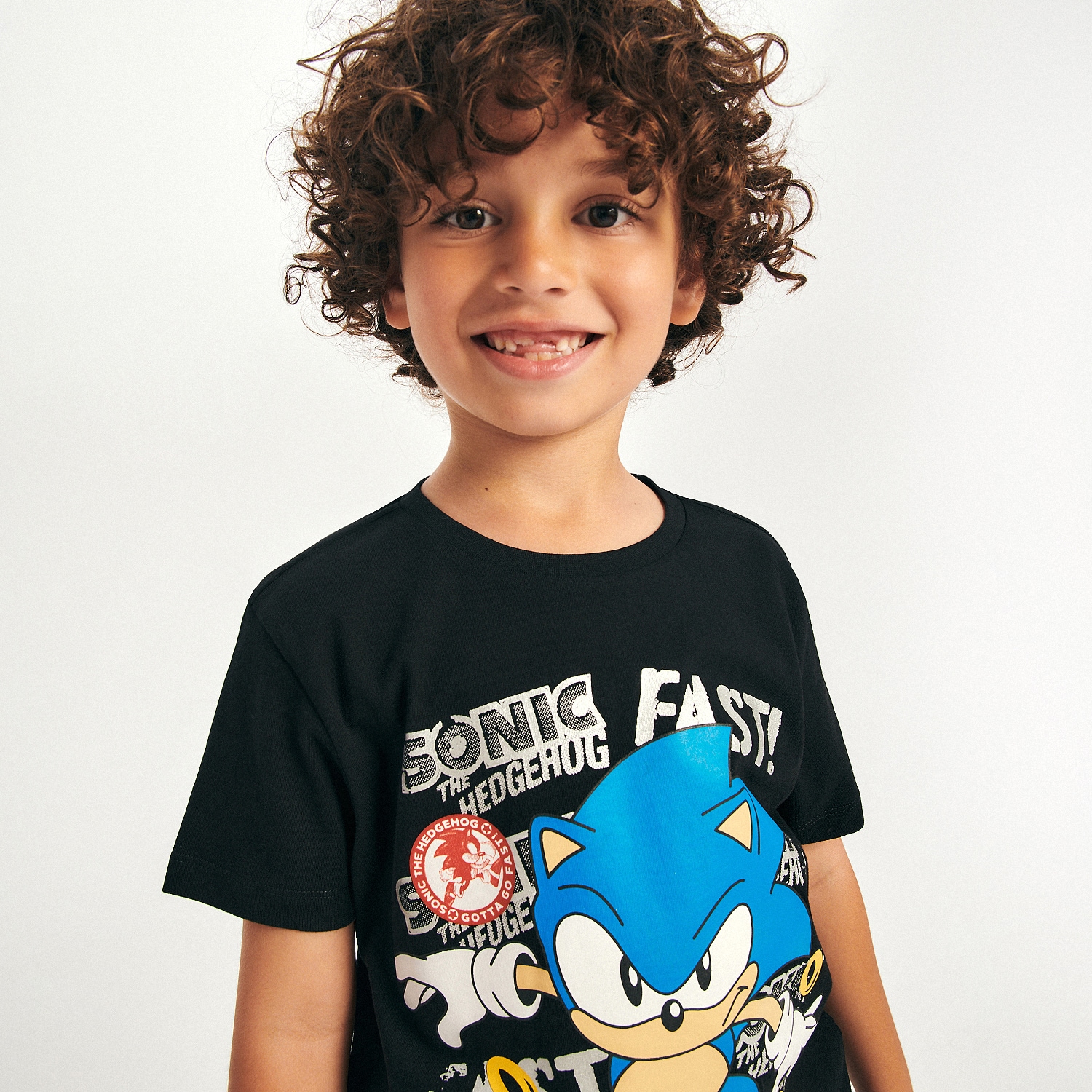 Reserved – Tricou Sonic din bumbac – Negru Boy imagine noua 2022