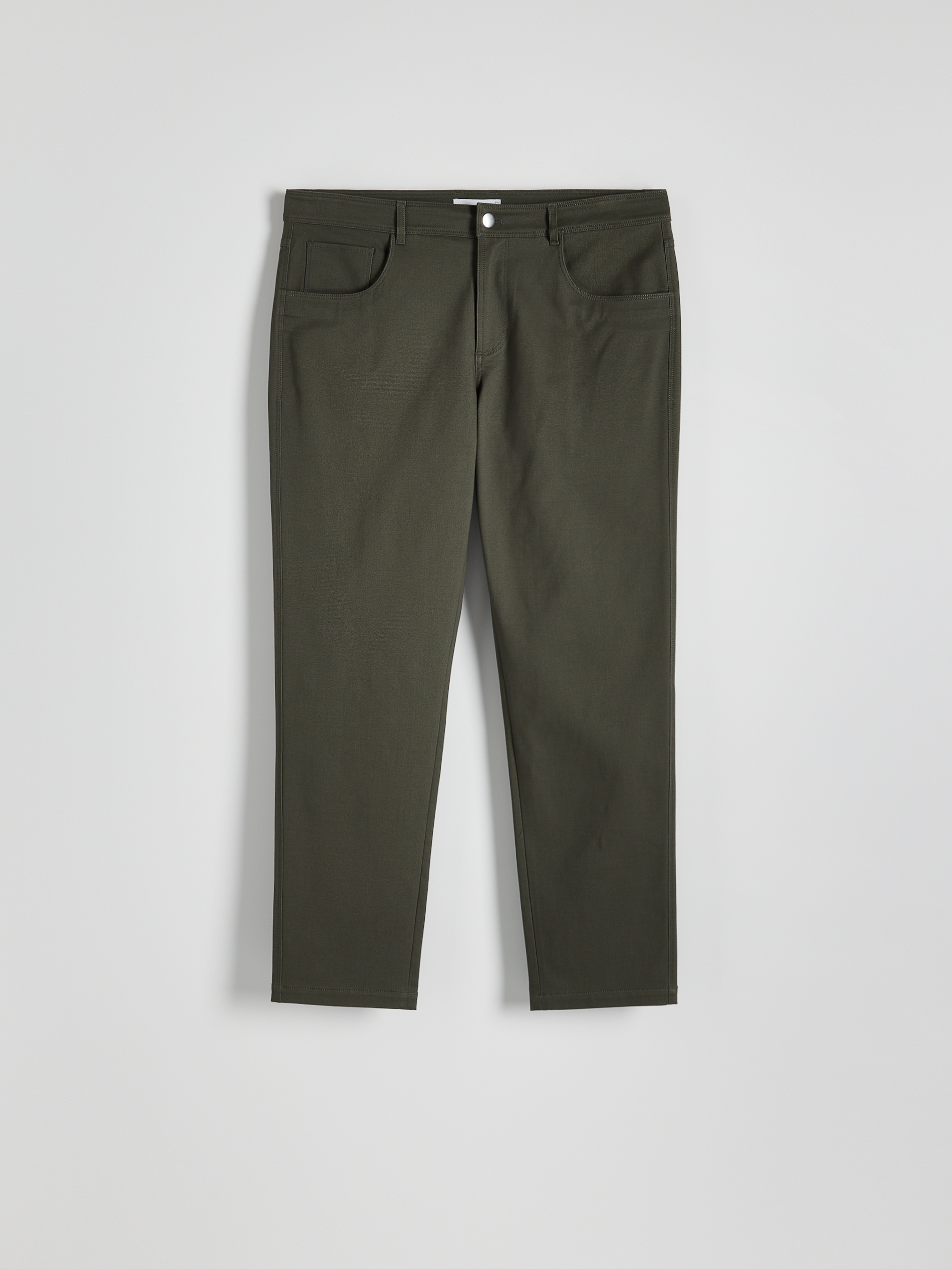 Reserved - Pantaloni slim fit in modal - verde polveroso