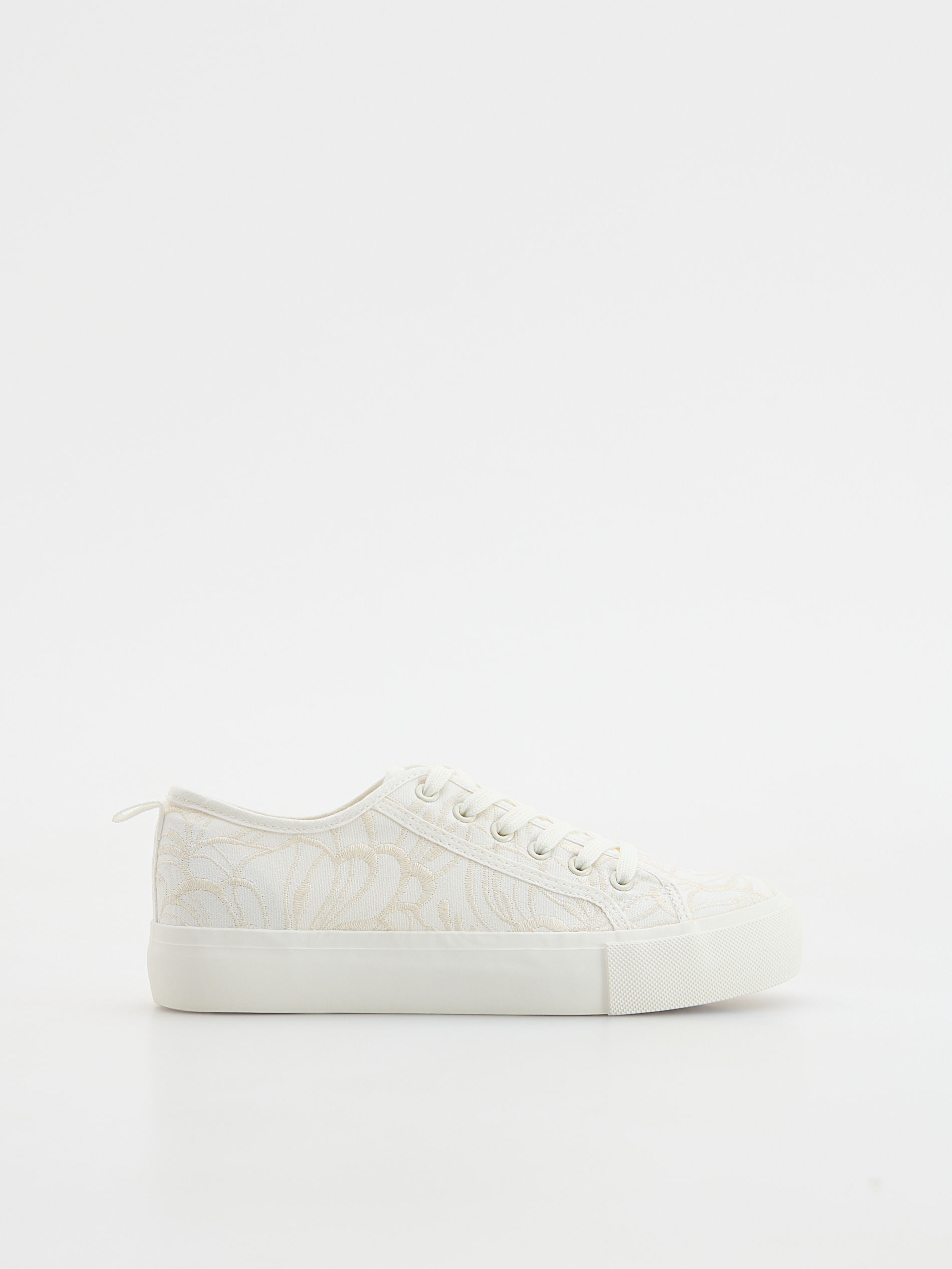 Reserved - LADIES` SNEAKERS φωτογραφία