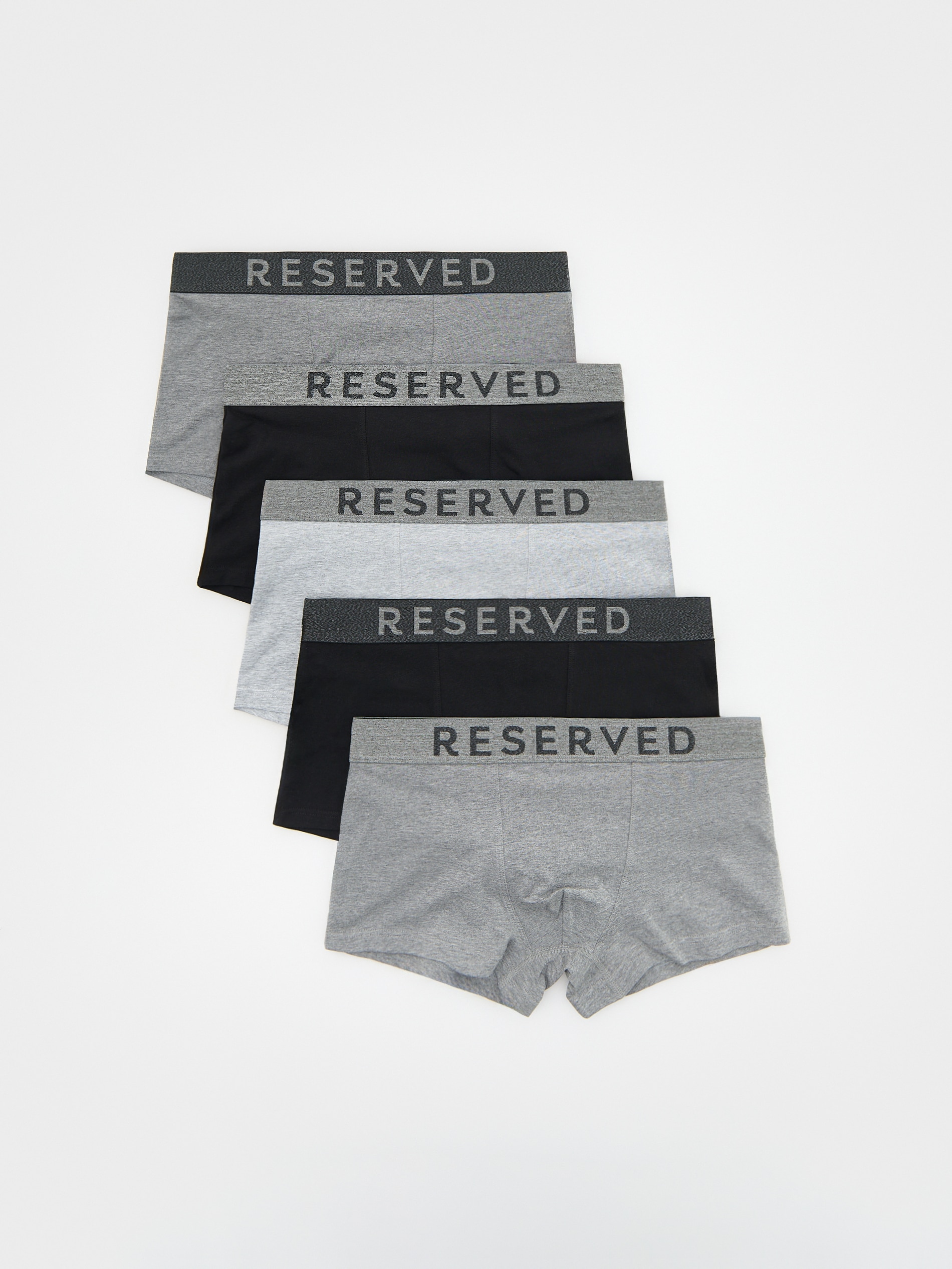 Reserved - Σετ με 5 κλασικά μποξεράκια φωτογραφία
